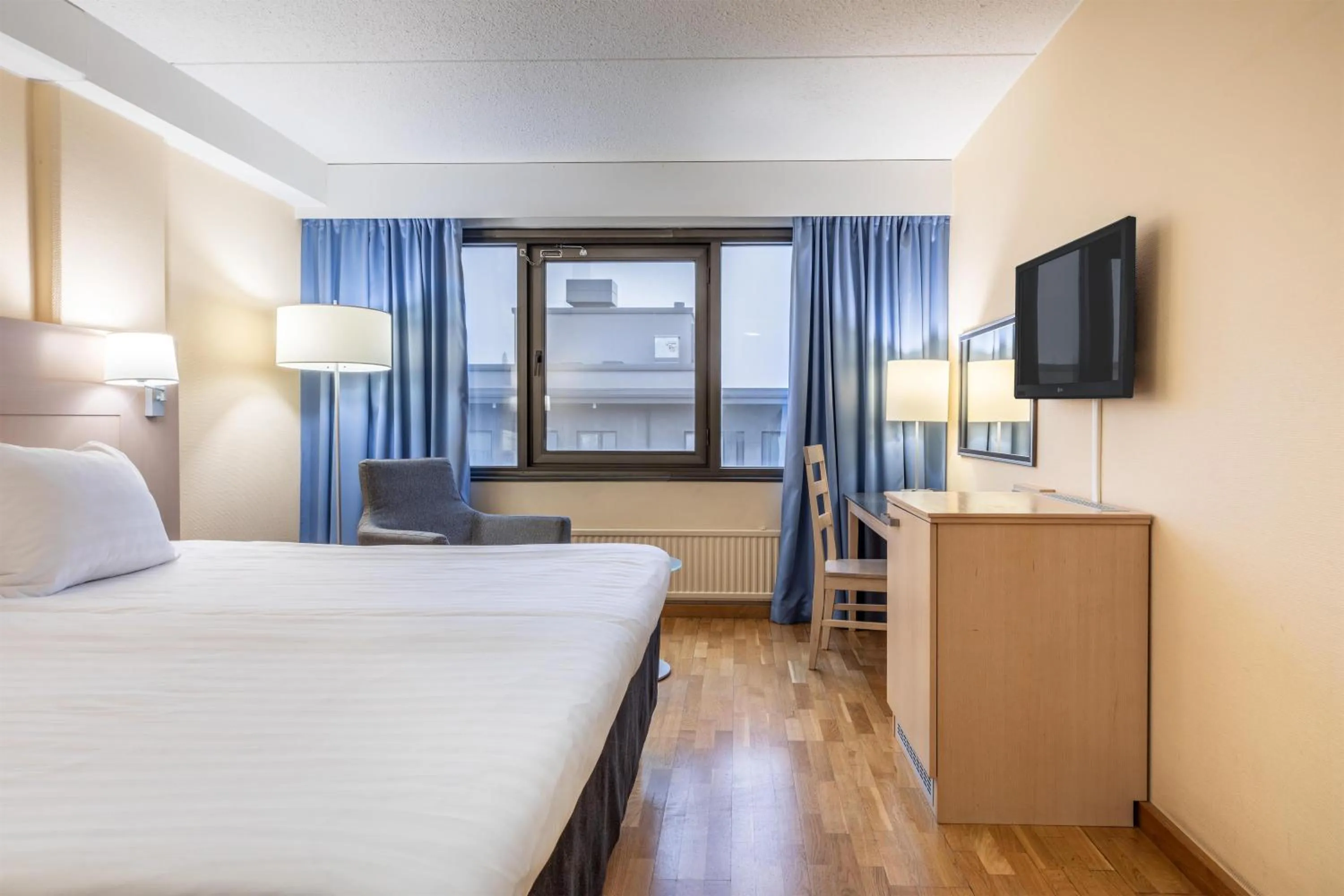 Bedroom, Bed in Scandic Mikkeli