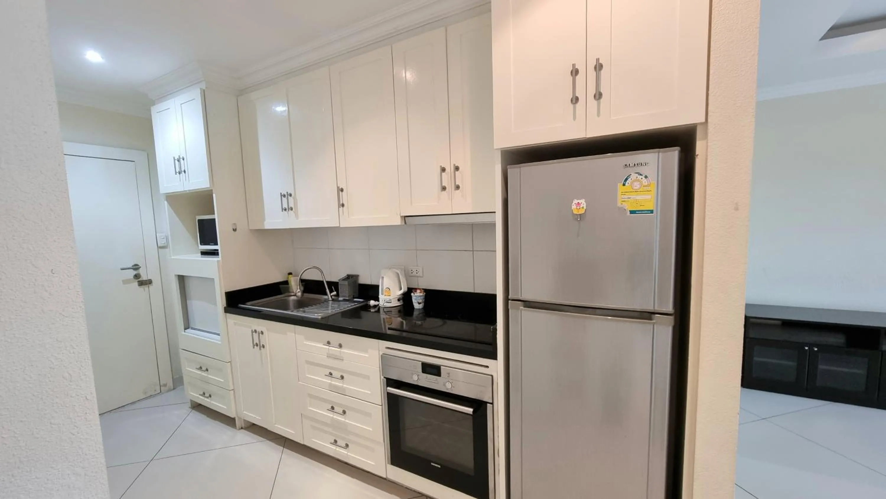 View Talay 6 Pattaya Beach by CANDO