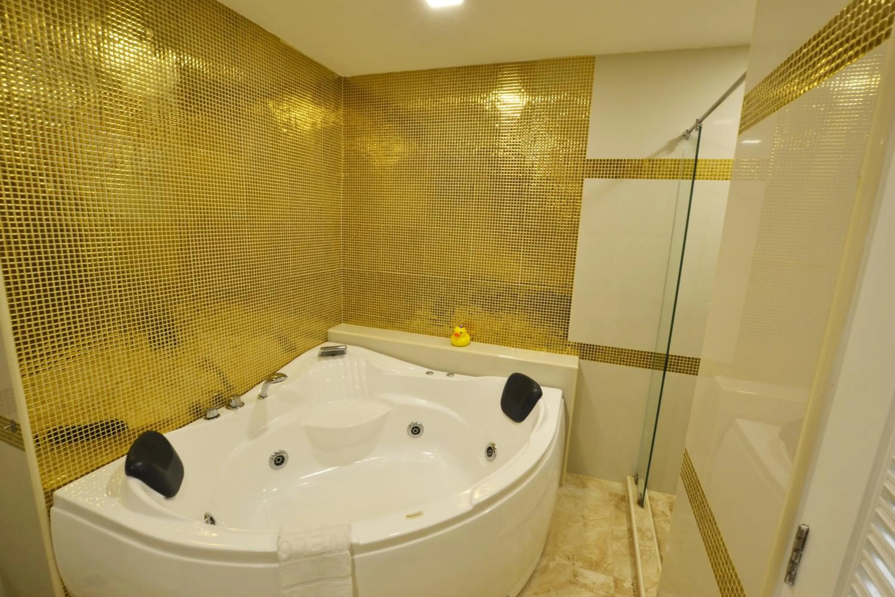 View Talay 6 Pattaya Beach by CANDO