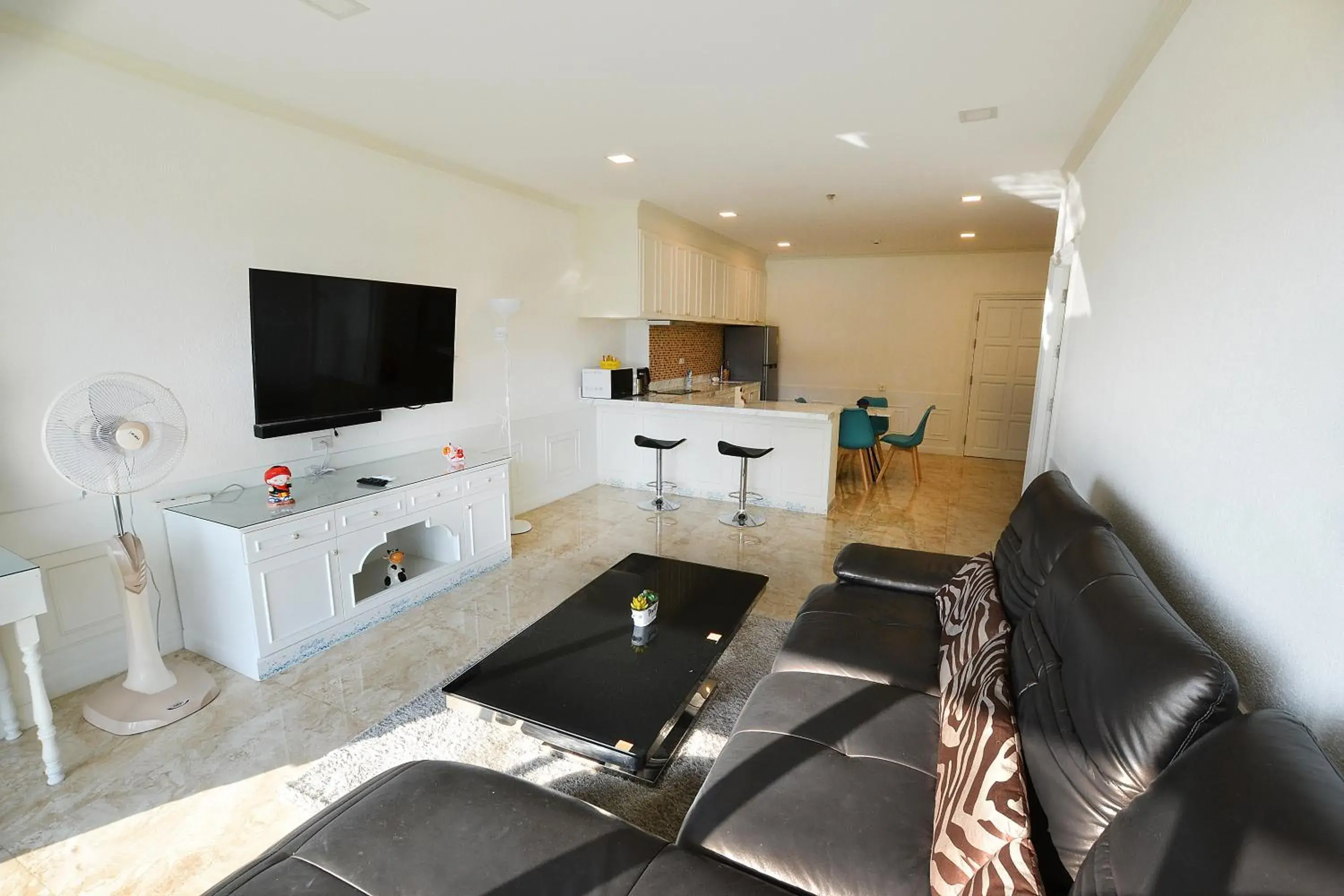 View Talay 6 Pattaya Beach by CANDO View Talay 6 Pattaya Beach by CANDO