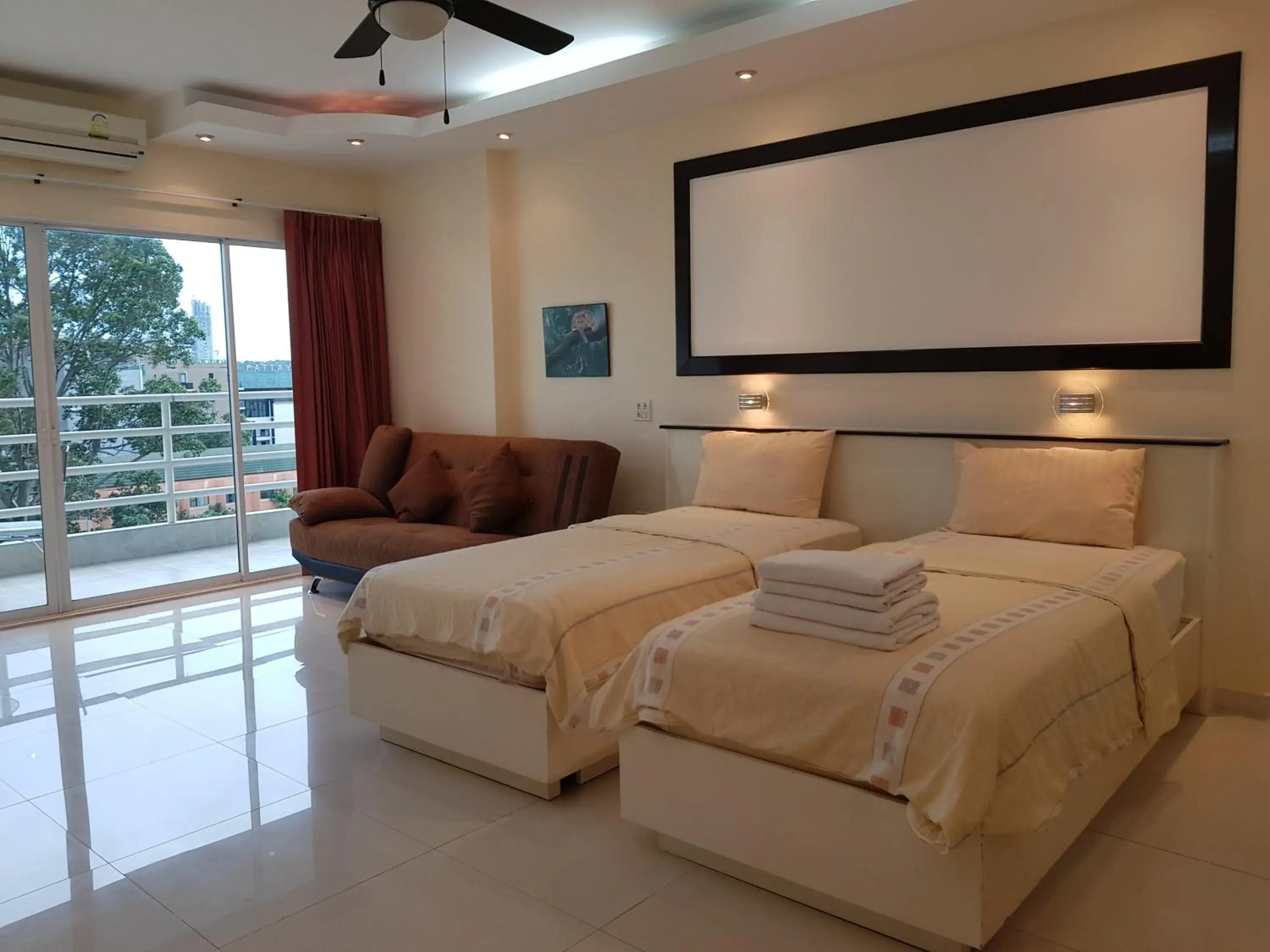 View Talay 6 Pattaya Beach by CANDO View Talay 6 Pattaya Beach by CANDO