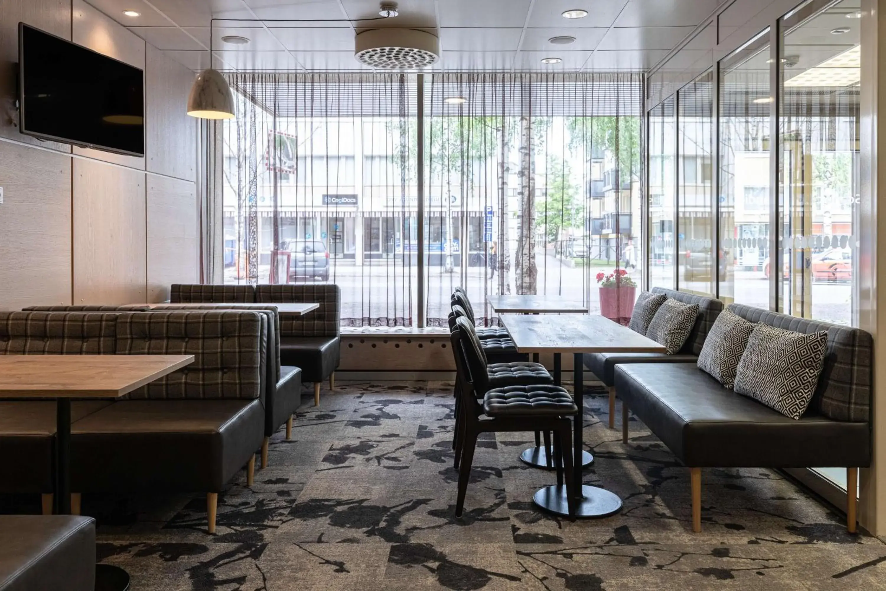 Lobby or reception in Scandic Joensuu Lobby or reception in Scandic Joensuu