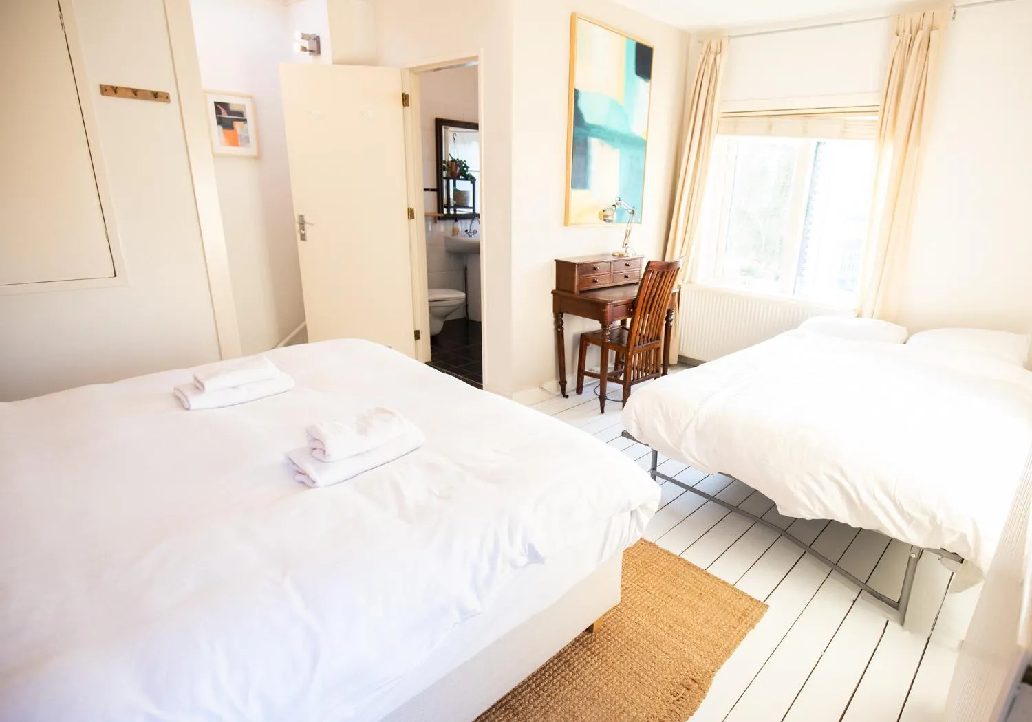 Bed in Cute Beach House Zandvoort