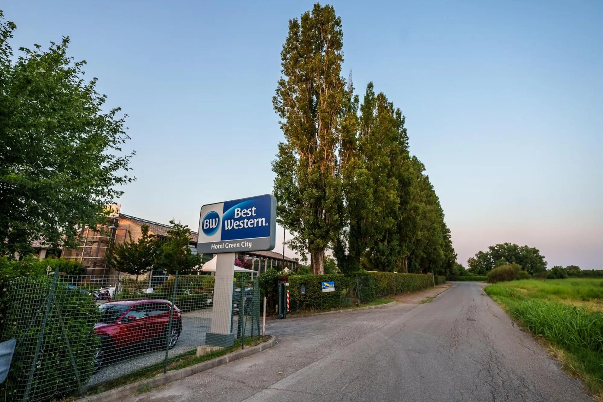 Street view in Best Western Hotel Green City