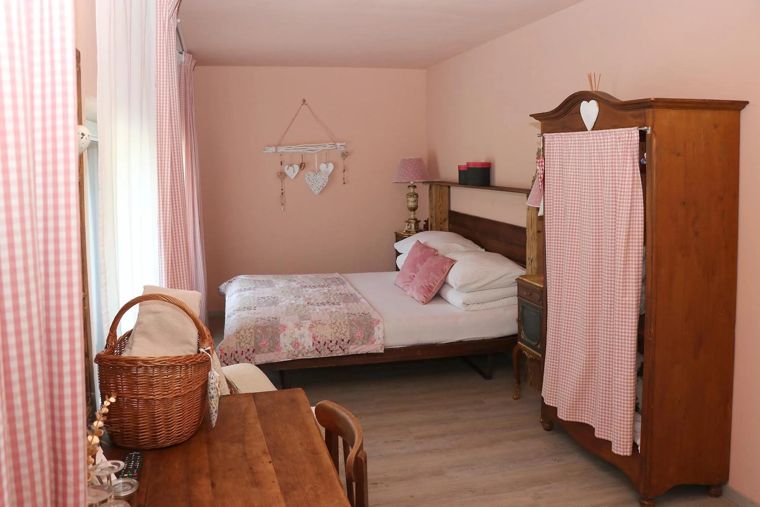 Bedroom, Bed in B&B Friedau