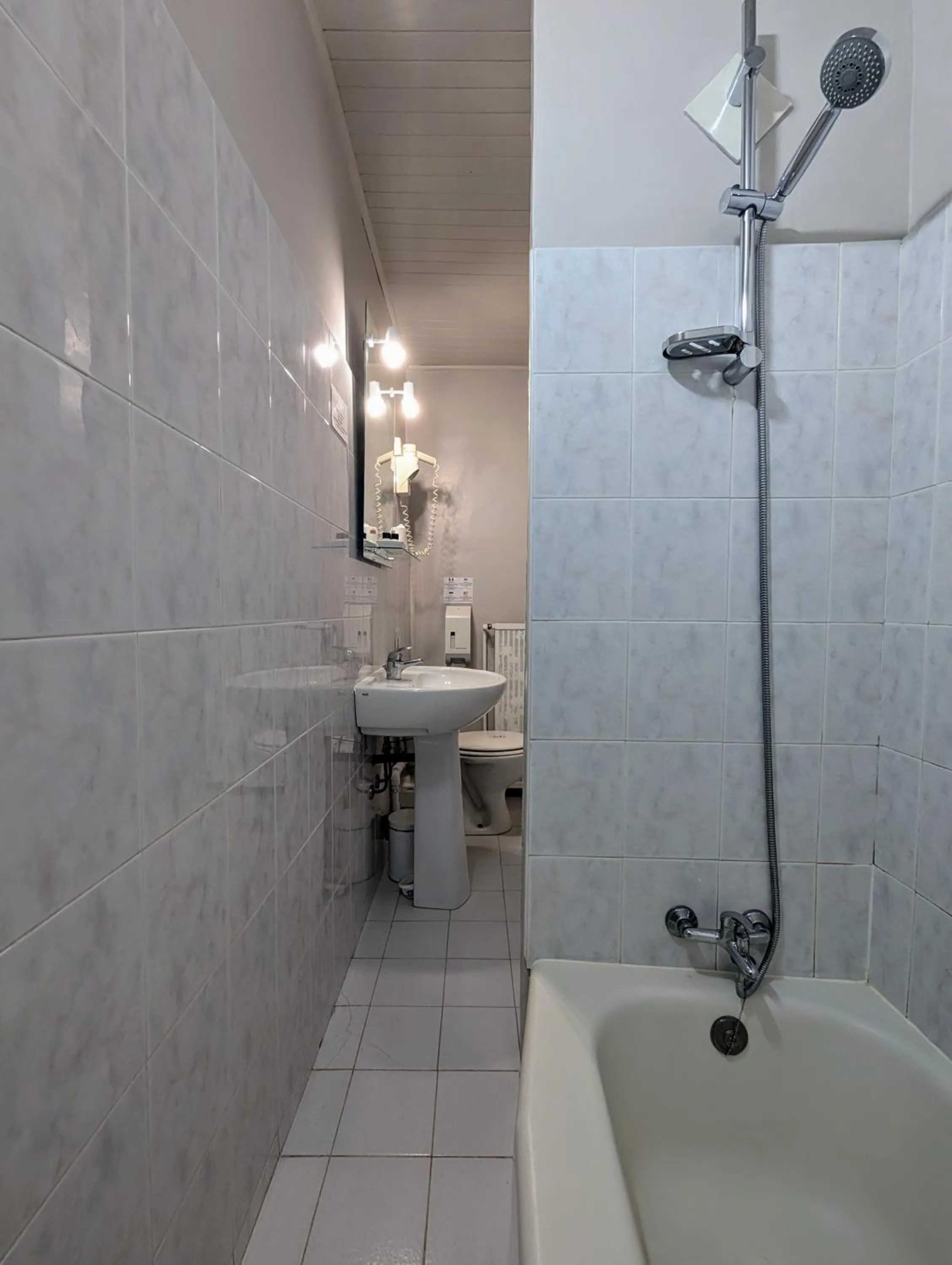 Bathroom in L'Aiguebelle