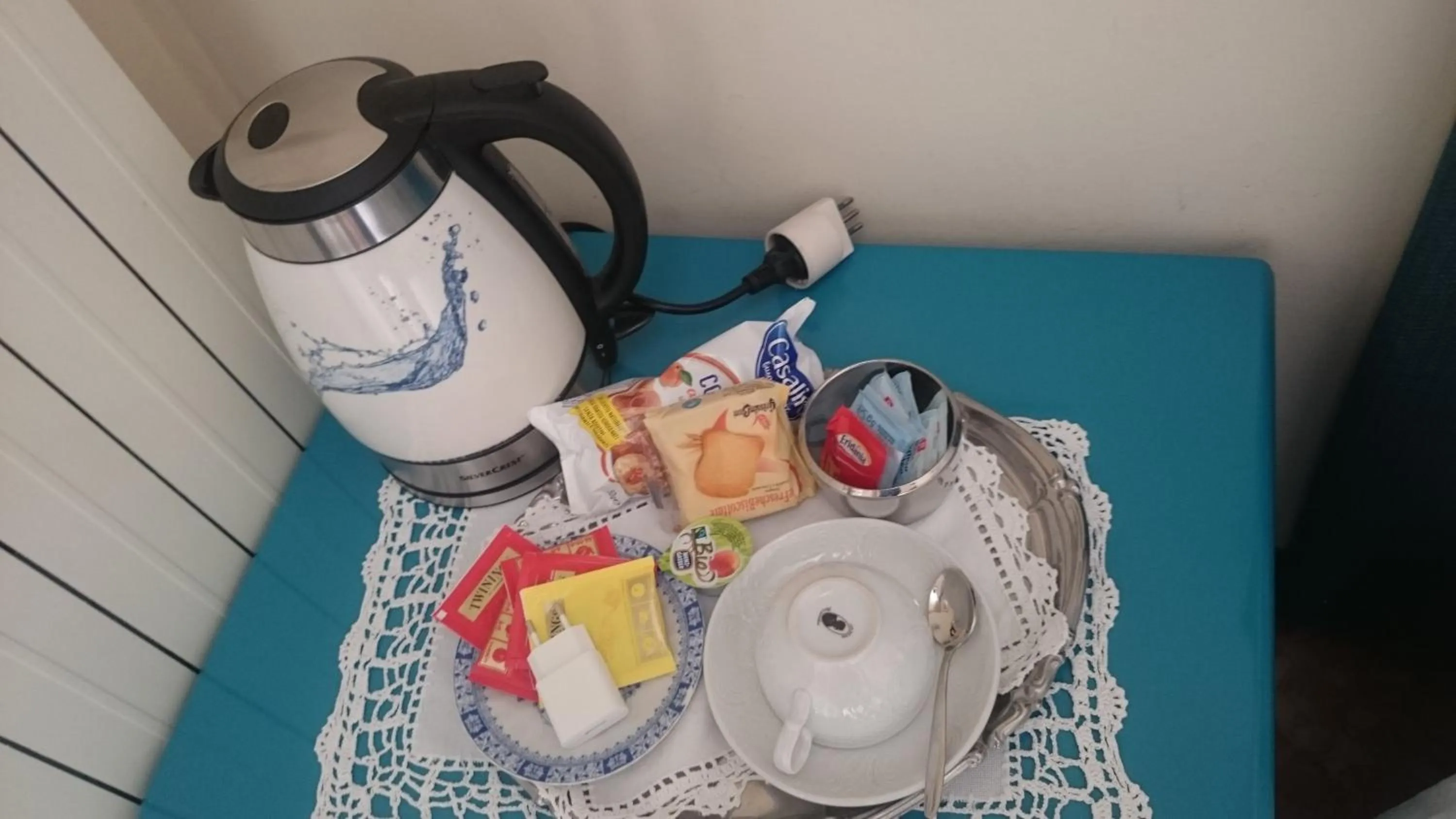 Coffee/tea facilities in Hotel Pescetto