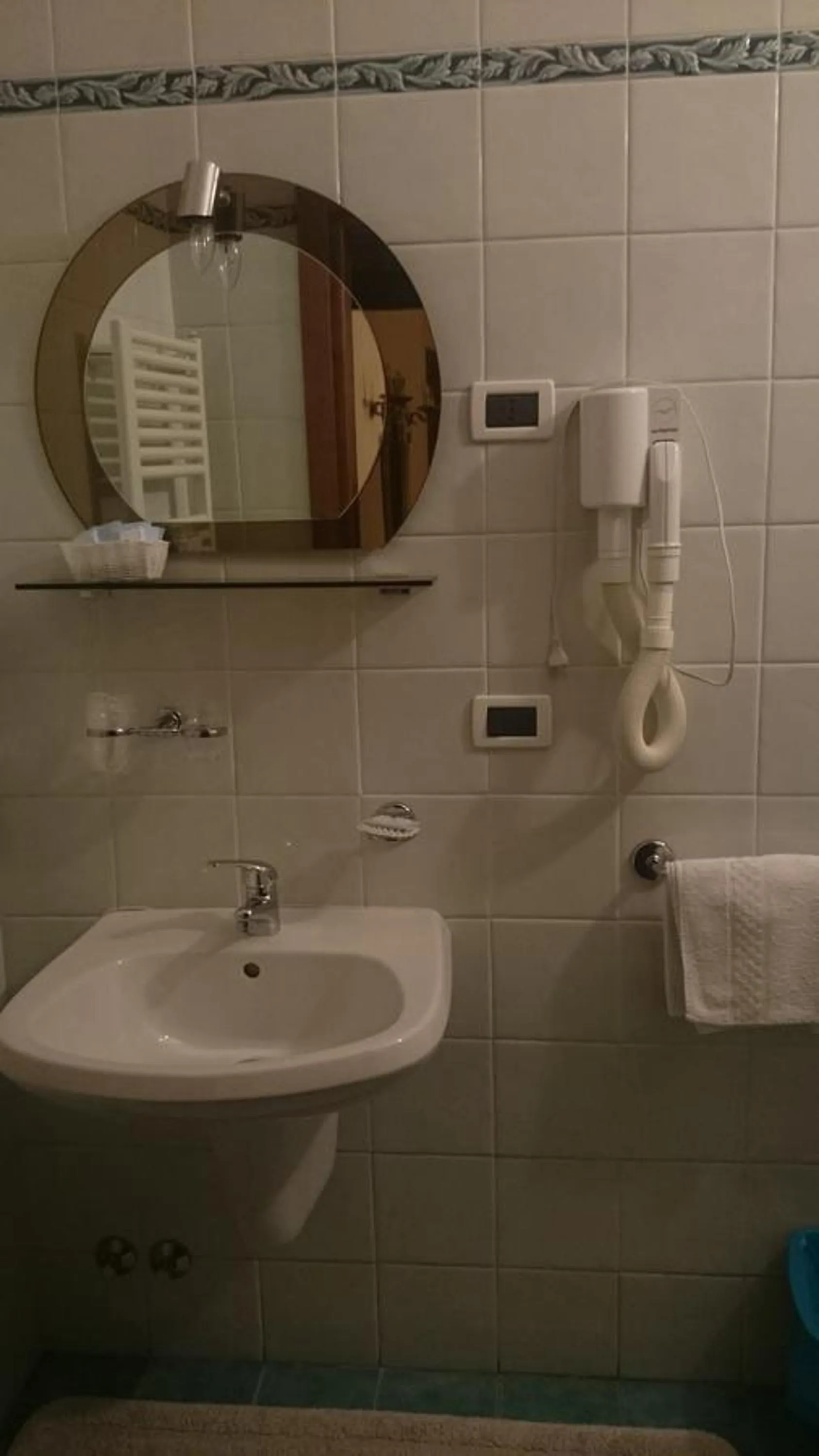 Bathroom in Hotel Pescetto