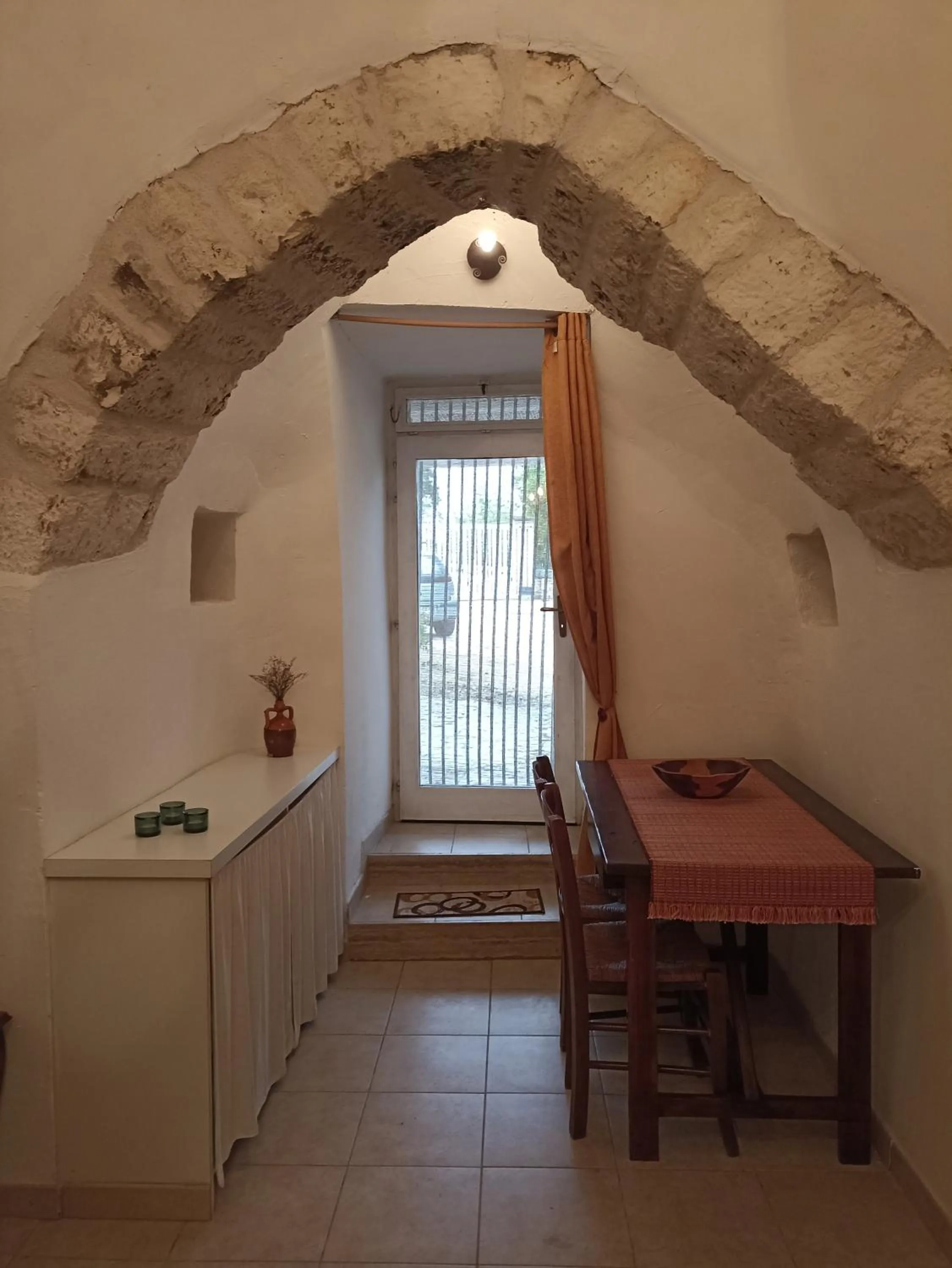 Dining area in La casa degli artisti