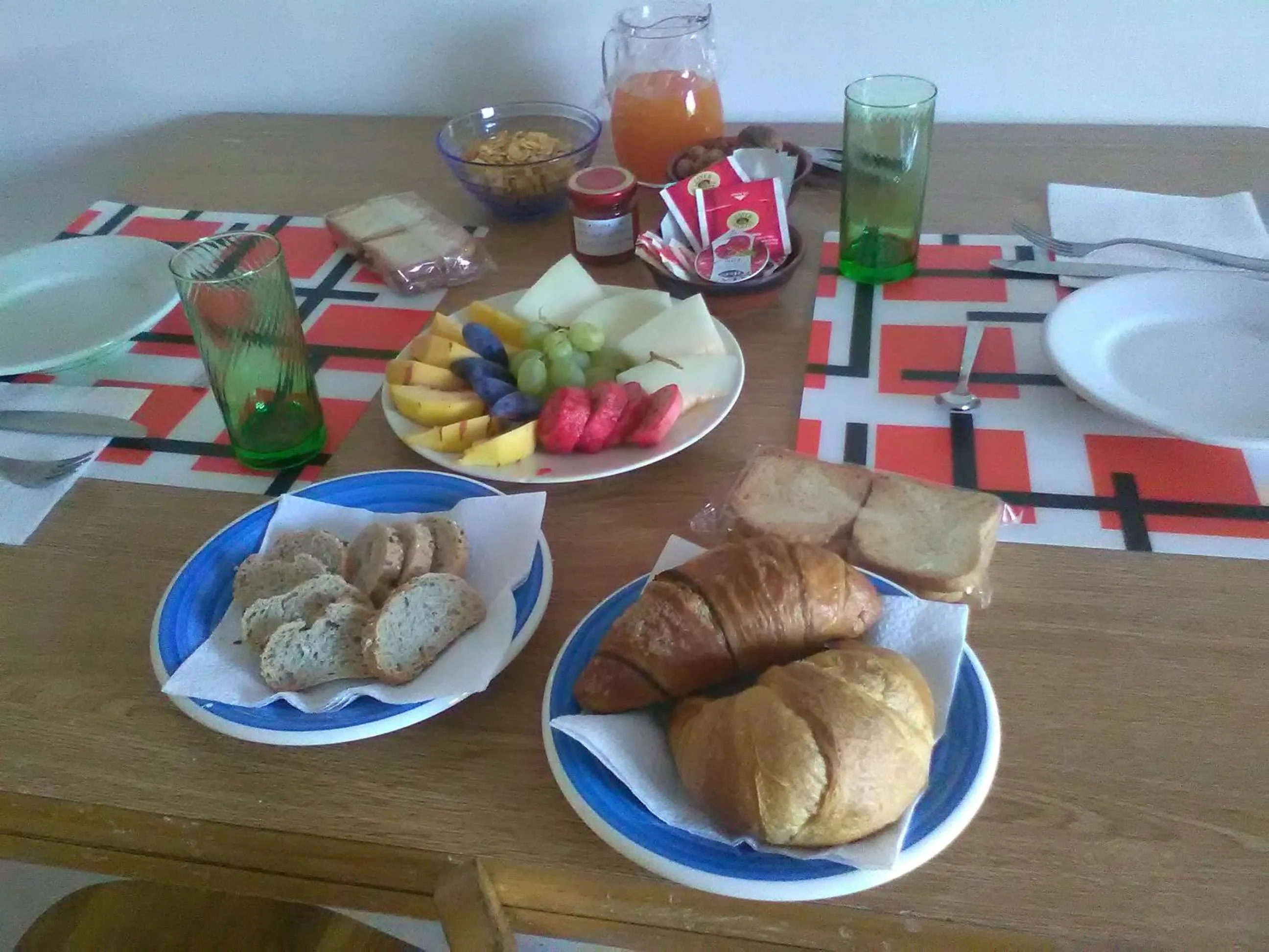 Italian breakfast in La casa degli artisti