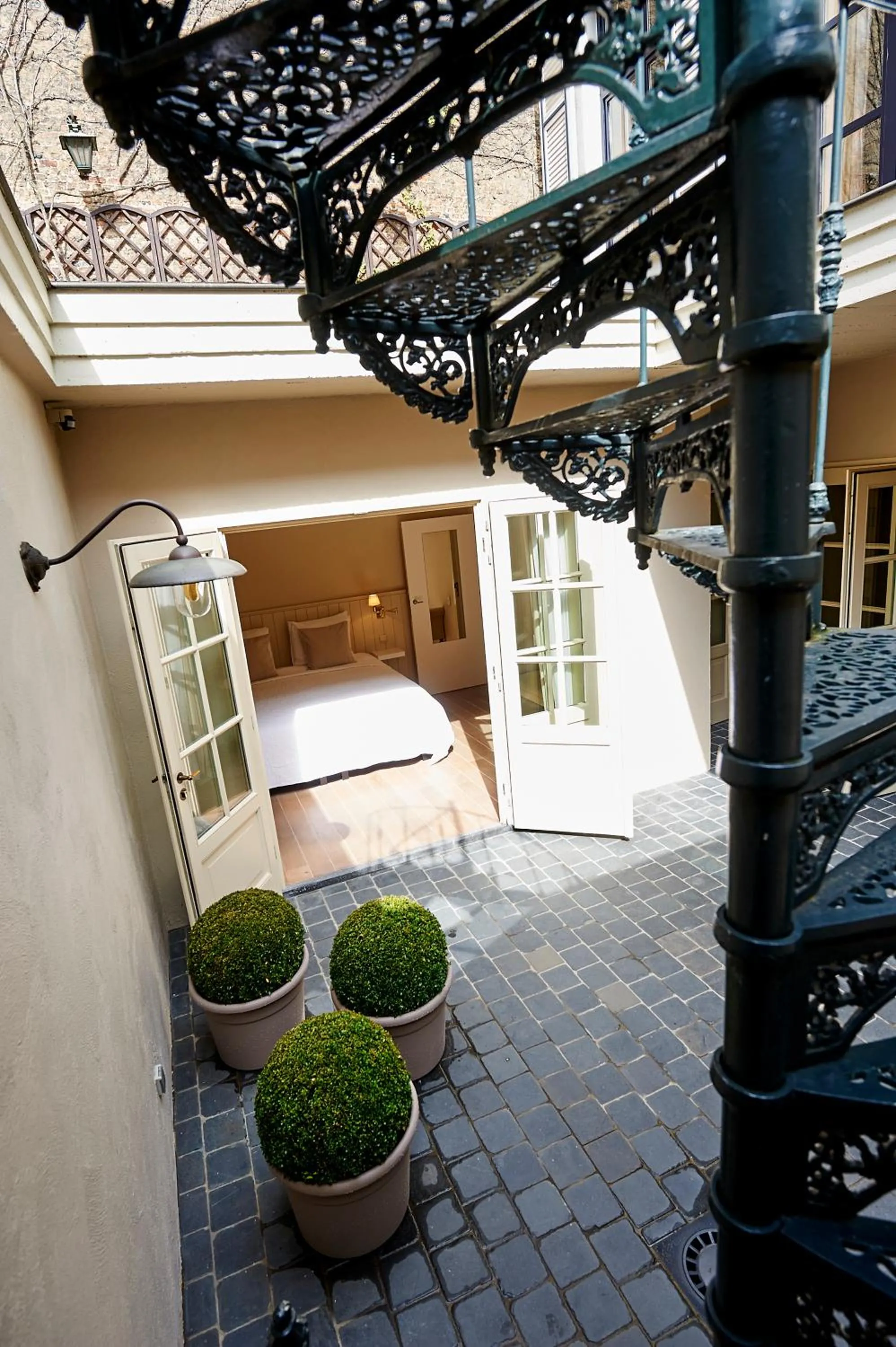 Patio in B&B Maryline