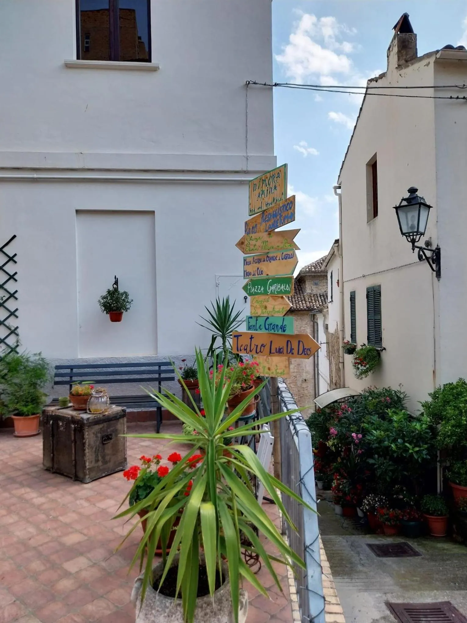 Property building in Dimora Amina