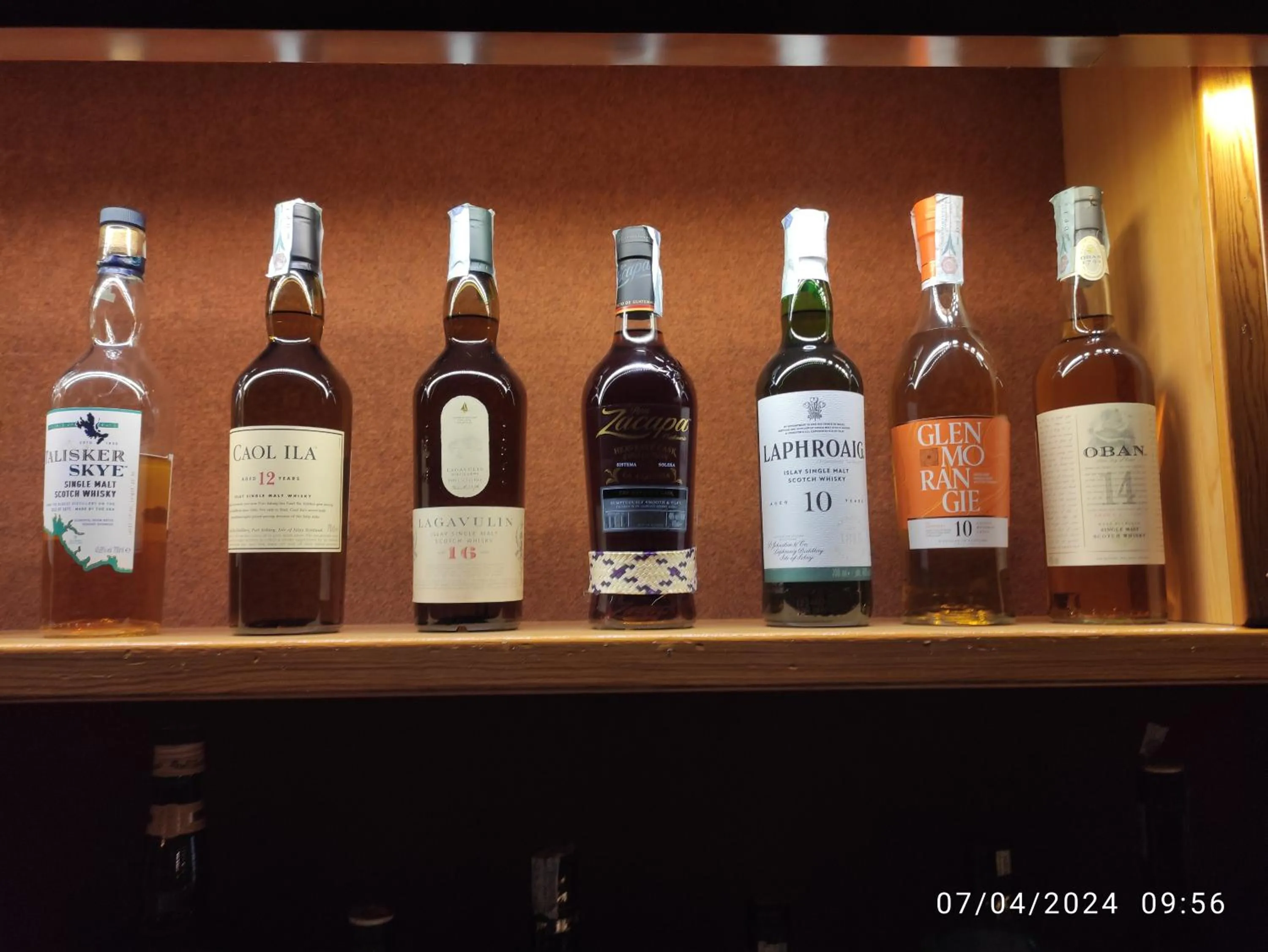 Restaurant/places to eat in Val Del Rio