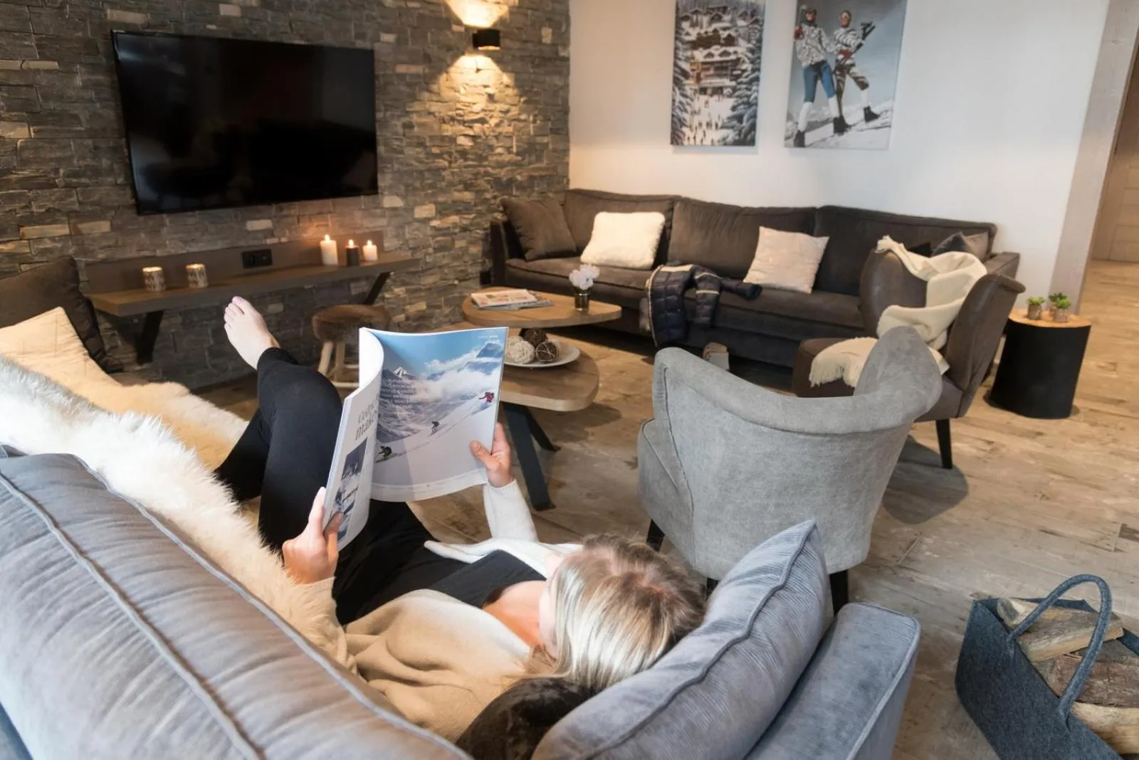 Living room in Chalet Skadi - Village Montana