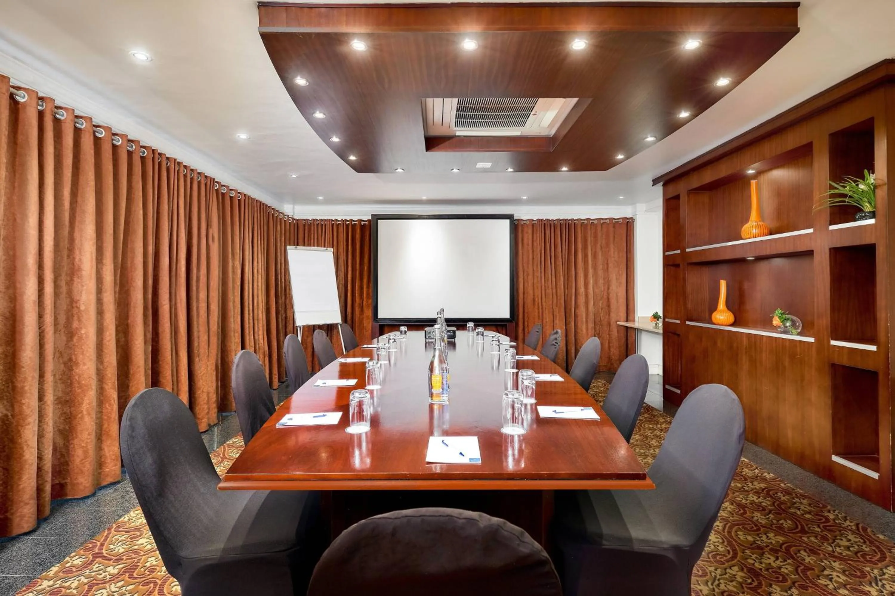 Meeting/conference room in Protea Hotel by Marriott Midrand