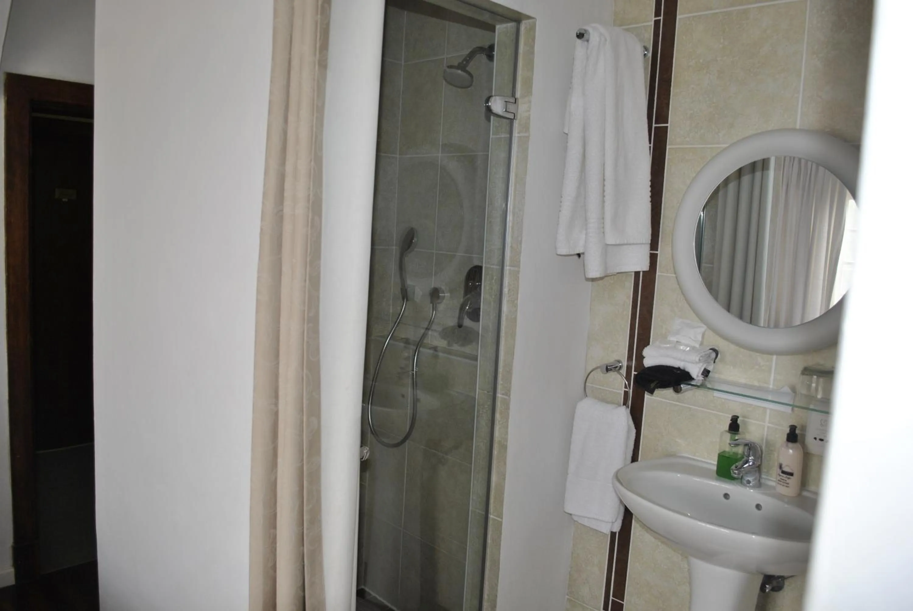 Bathroom in Cotswold House