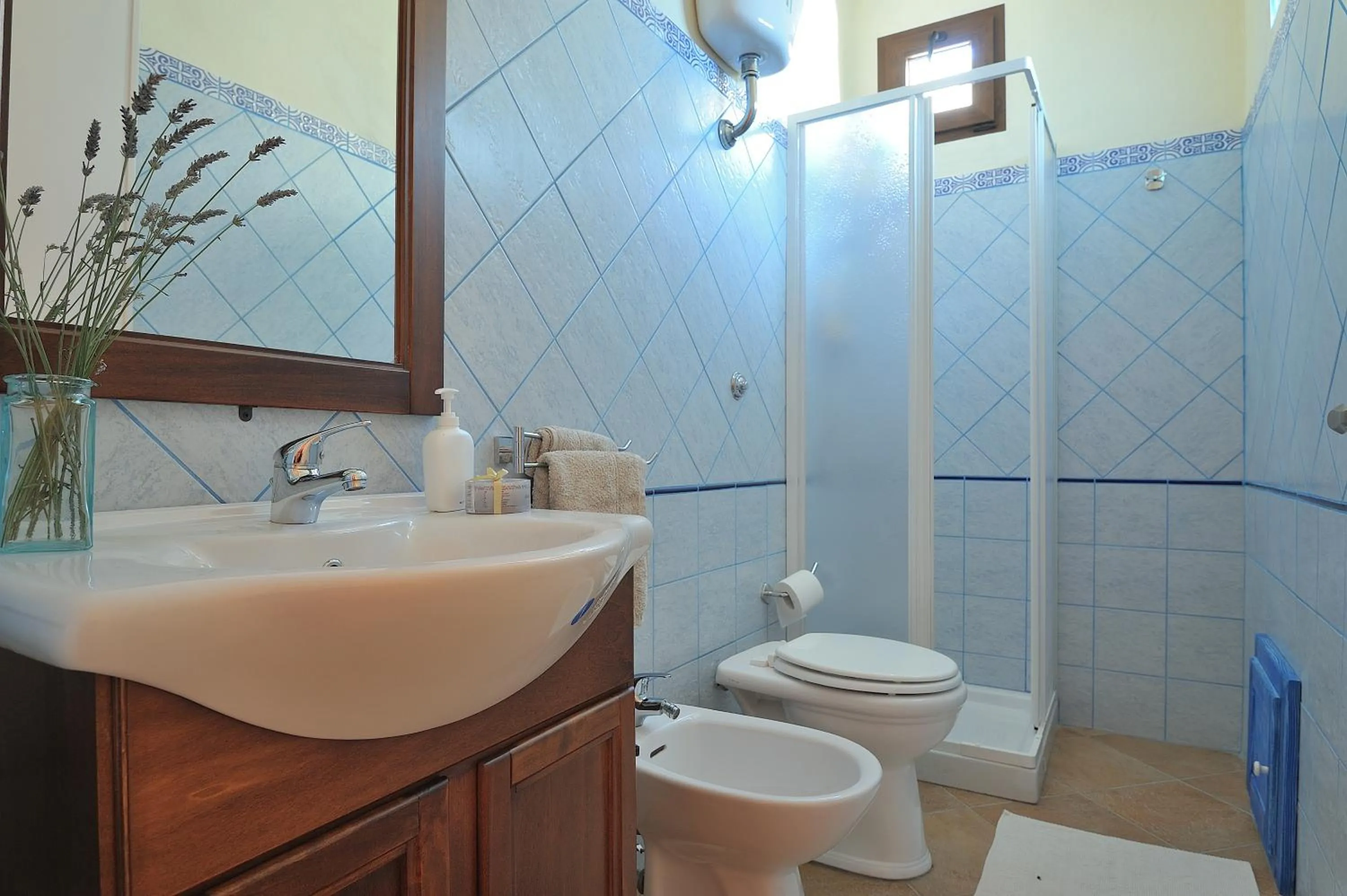 Bathroom in B&B Issicoro
