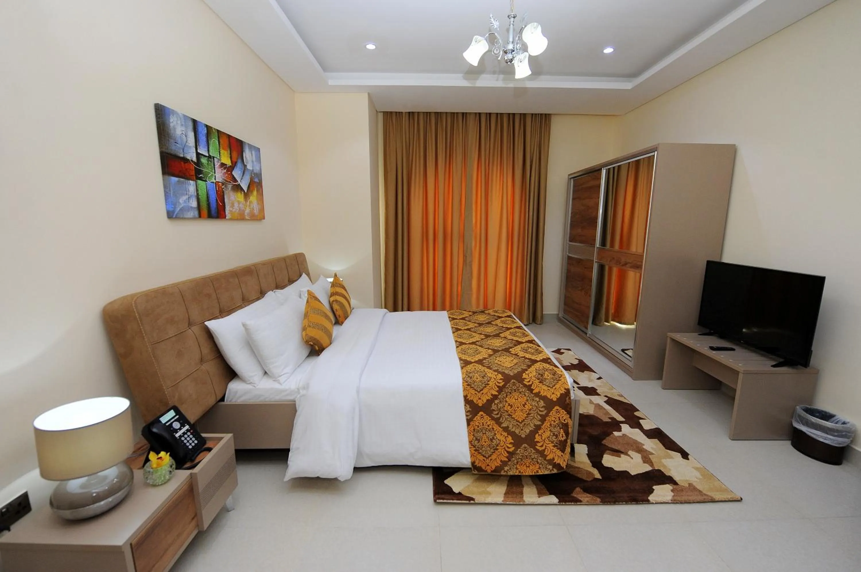 Bedroom, Bed in Al Mansour Park Inn Hotel&Apartment