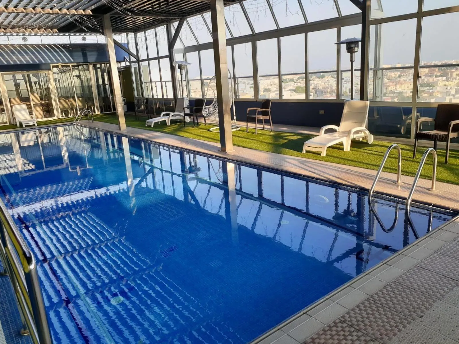 Pool view in Al Mansour Park Inn Hotel&Apartment