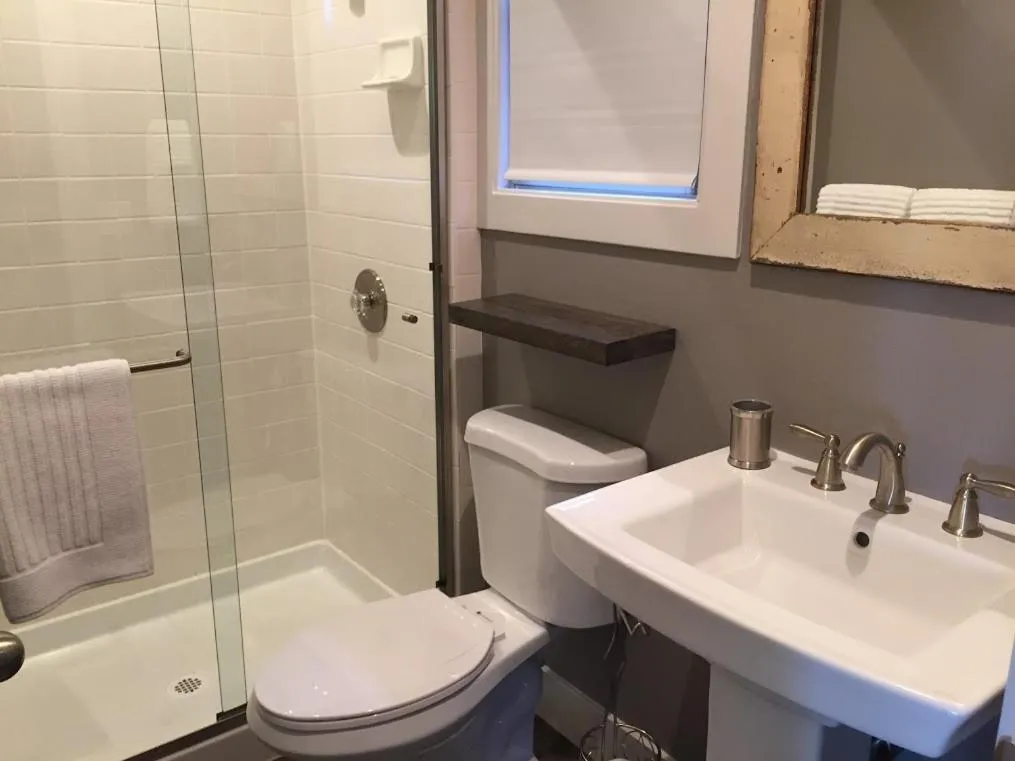 Andrea's Hidden Cottage