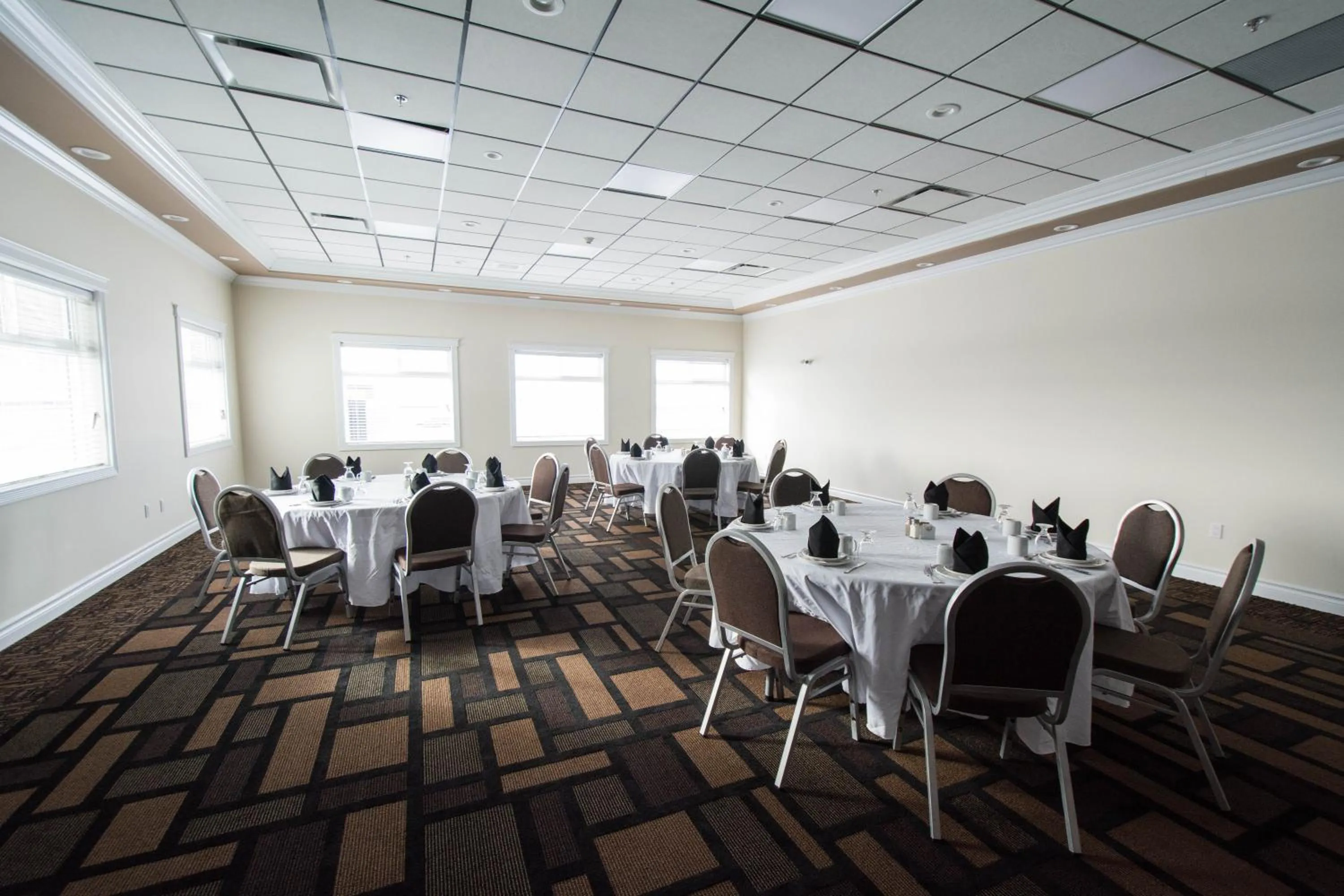 Business facilities in Nova Inn Manning