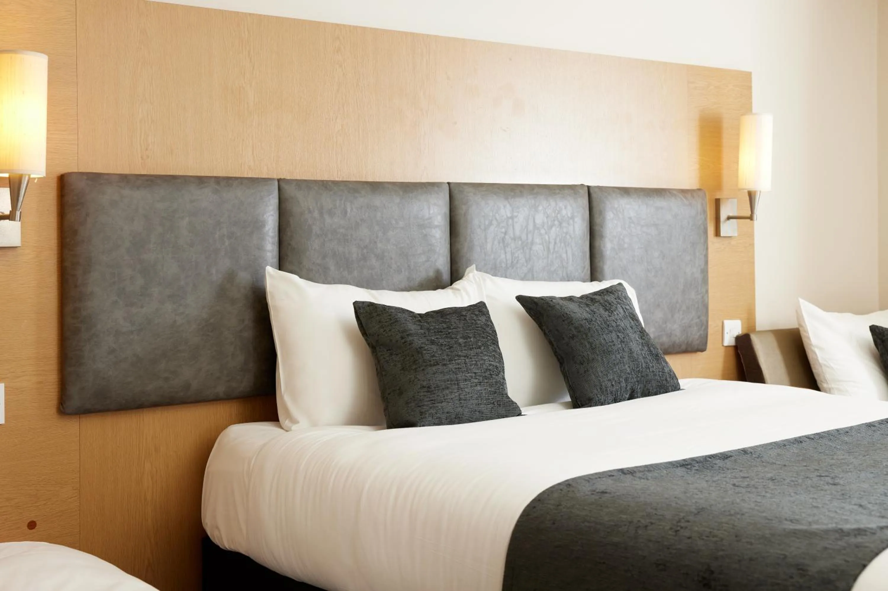 Bed in The Quays by Greene King Inns