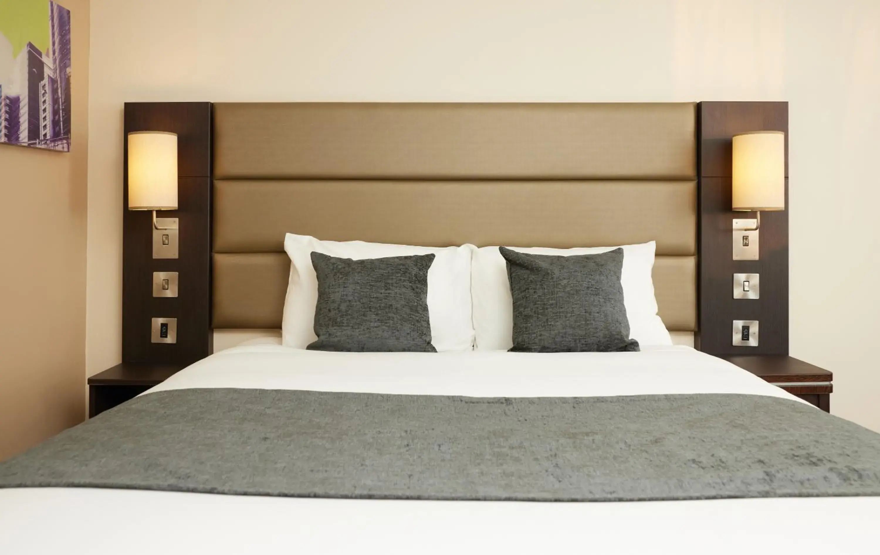 Double Room in The Quays by Greene King Inns Double Room in The Quays by Greene King Inns