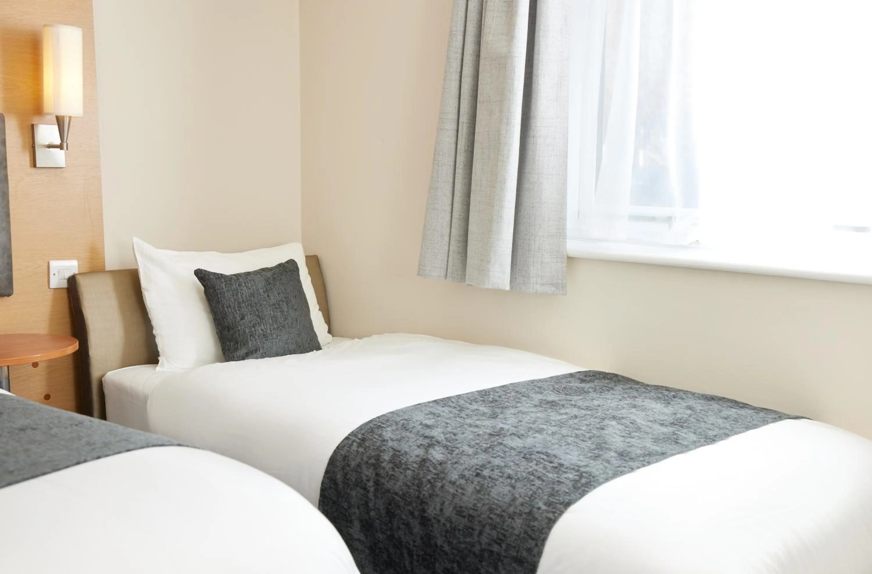 Bed in The Quays by Greene King Inns