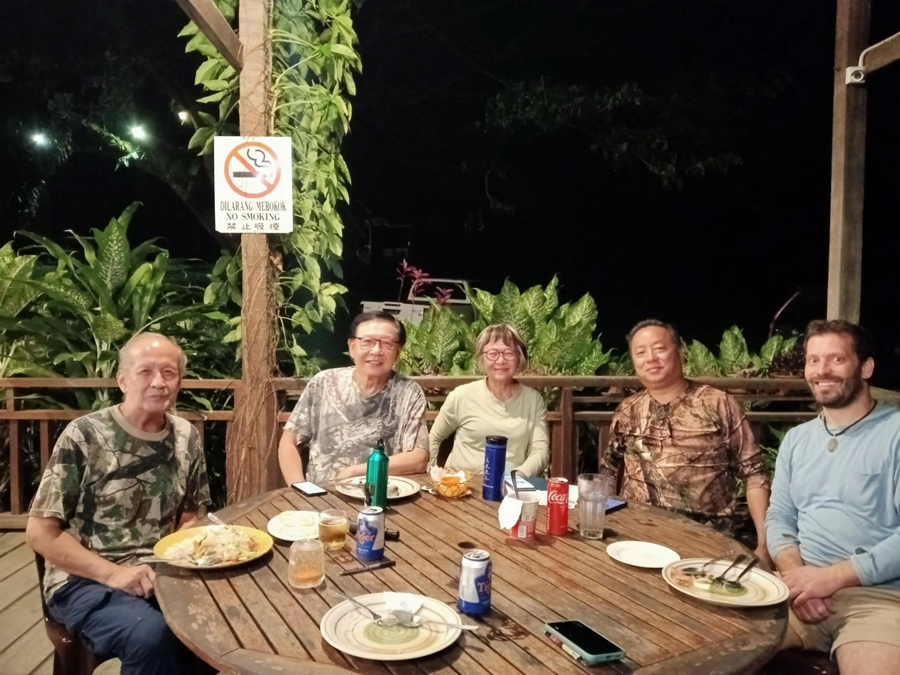 Restaurant/places to eat in Sepilok B&B