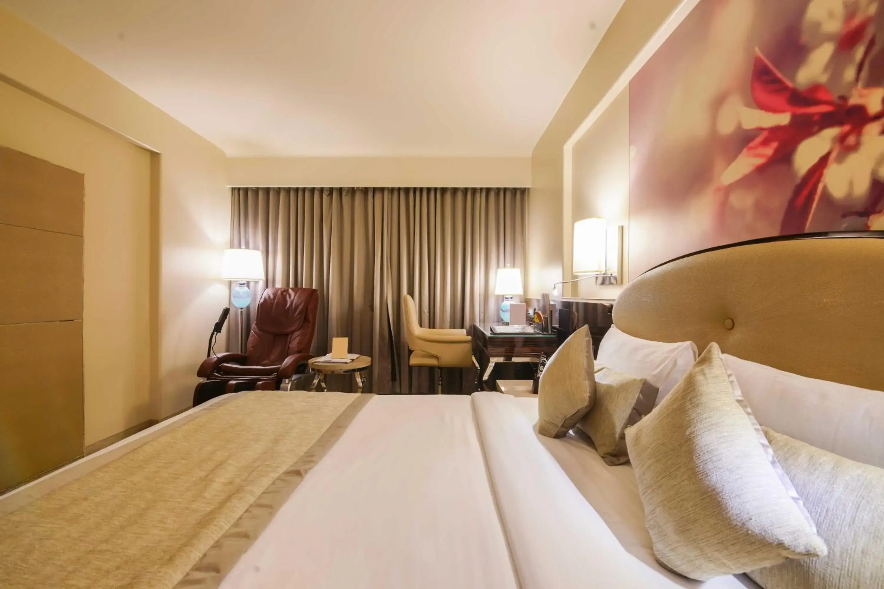 Bed in Sai Palace Grand, Malad Bed in Sai Palace Grand, Malad