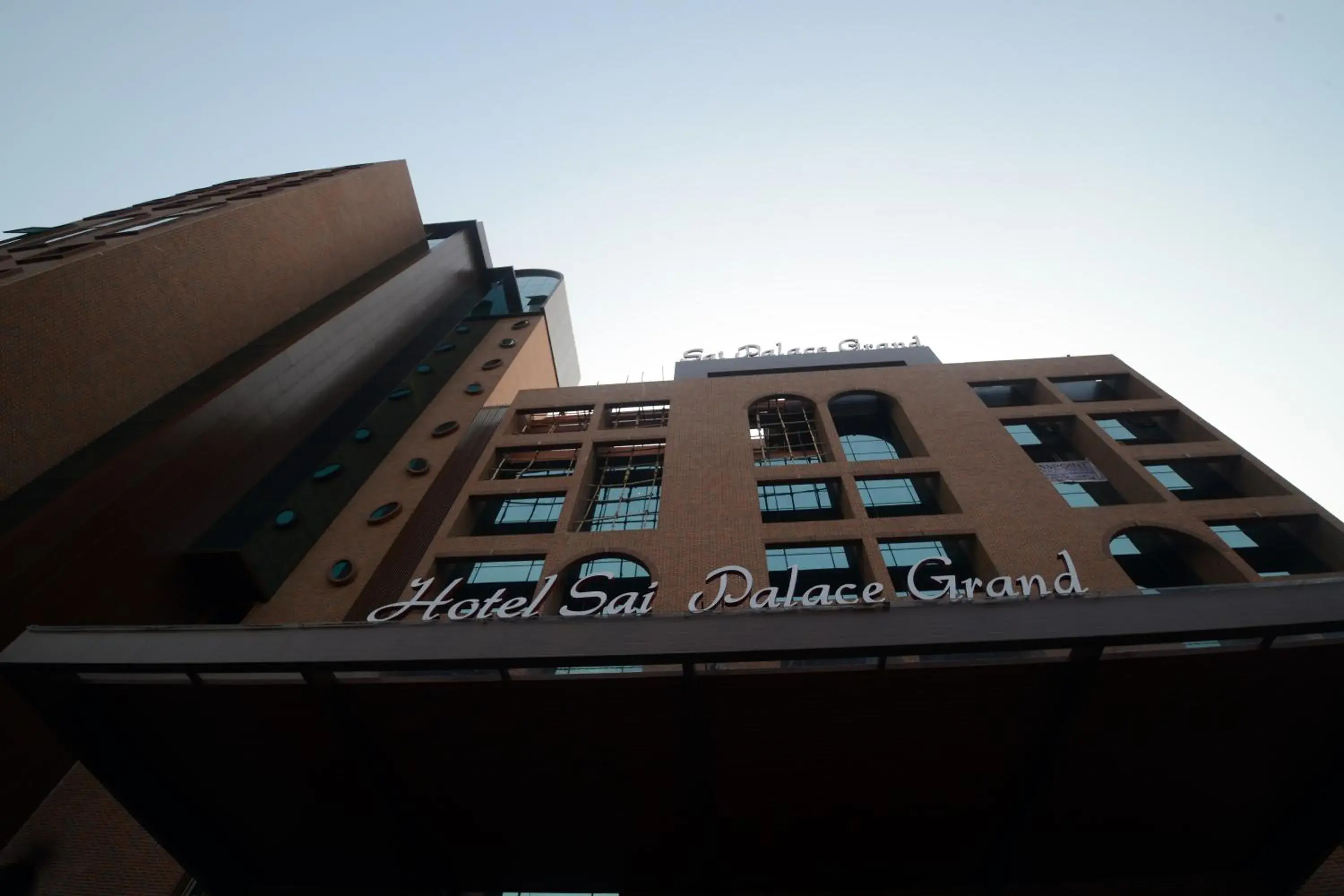 Property building in Sai Palace Grand, Malad Property building in Sai Palace Grand, Malad