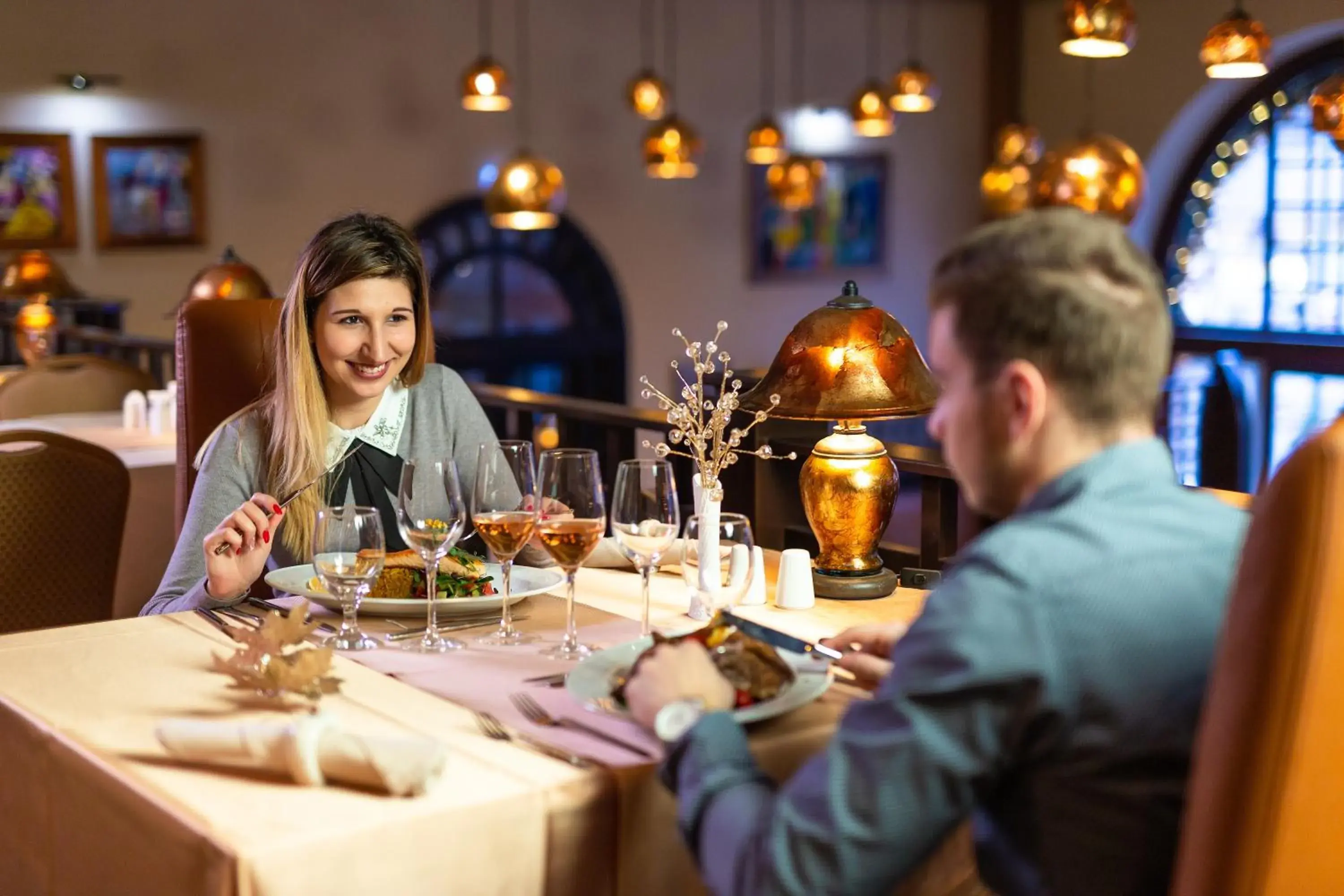 Restaurant/places to eat in Komló Hotel Gyula Restaurant/places to eat in Komló Hotel Gyula