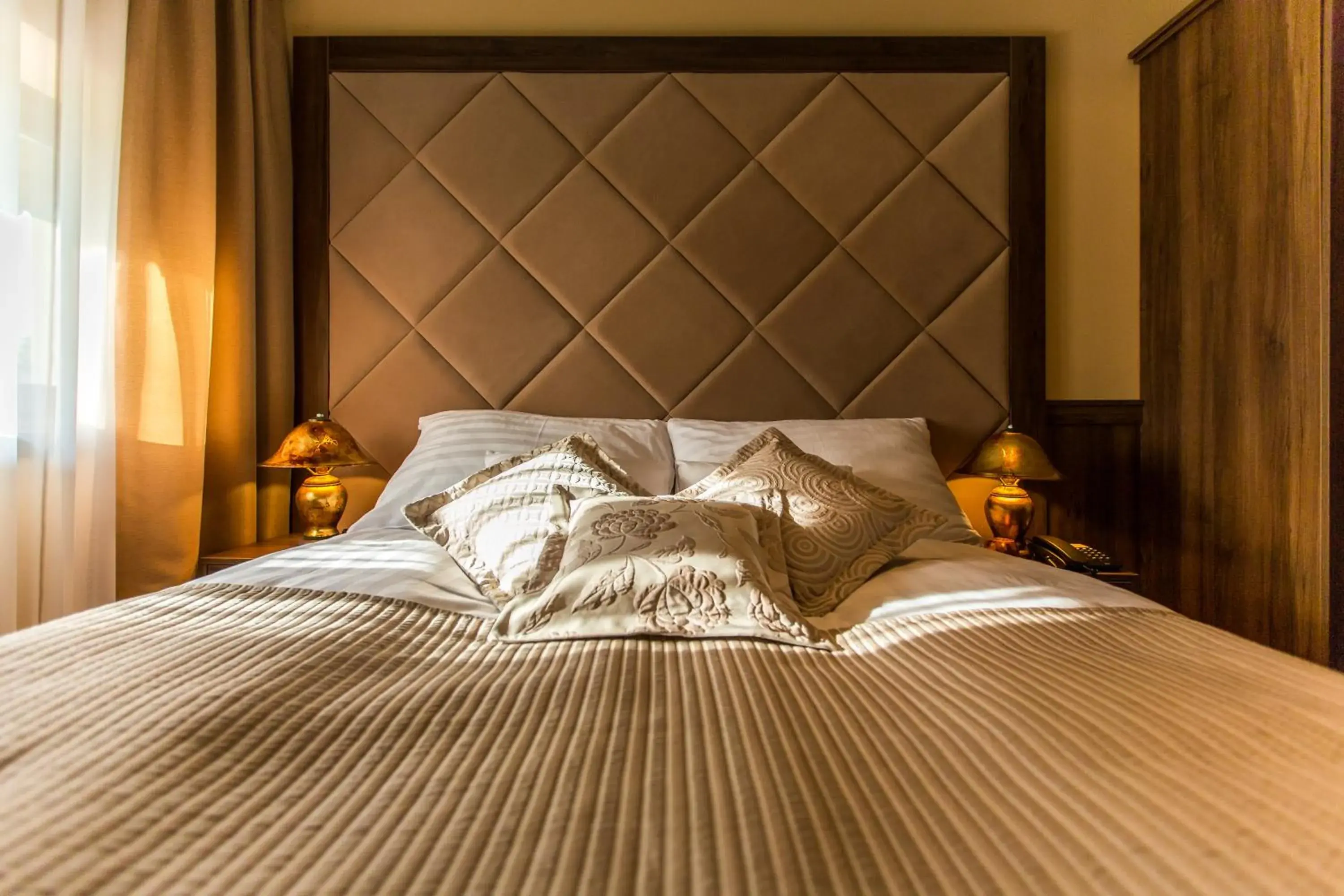 Bed in Komló Hotel Gyula Bed in Komló Hotel Gyula