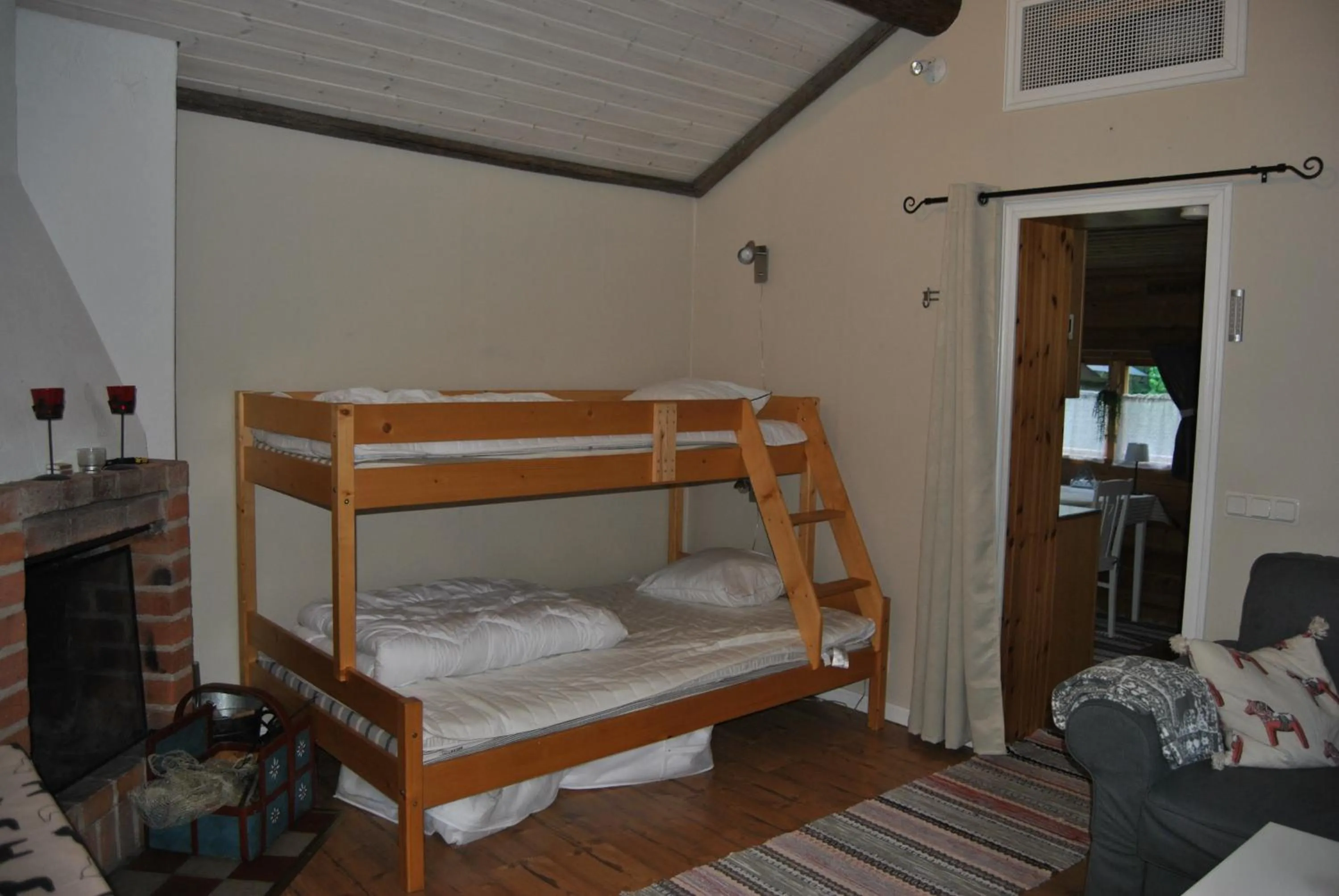 Property building, Bed in Orsastuguthyrning-Viborg