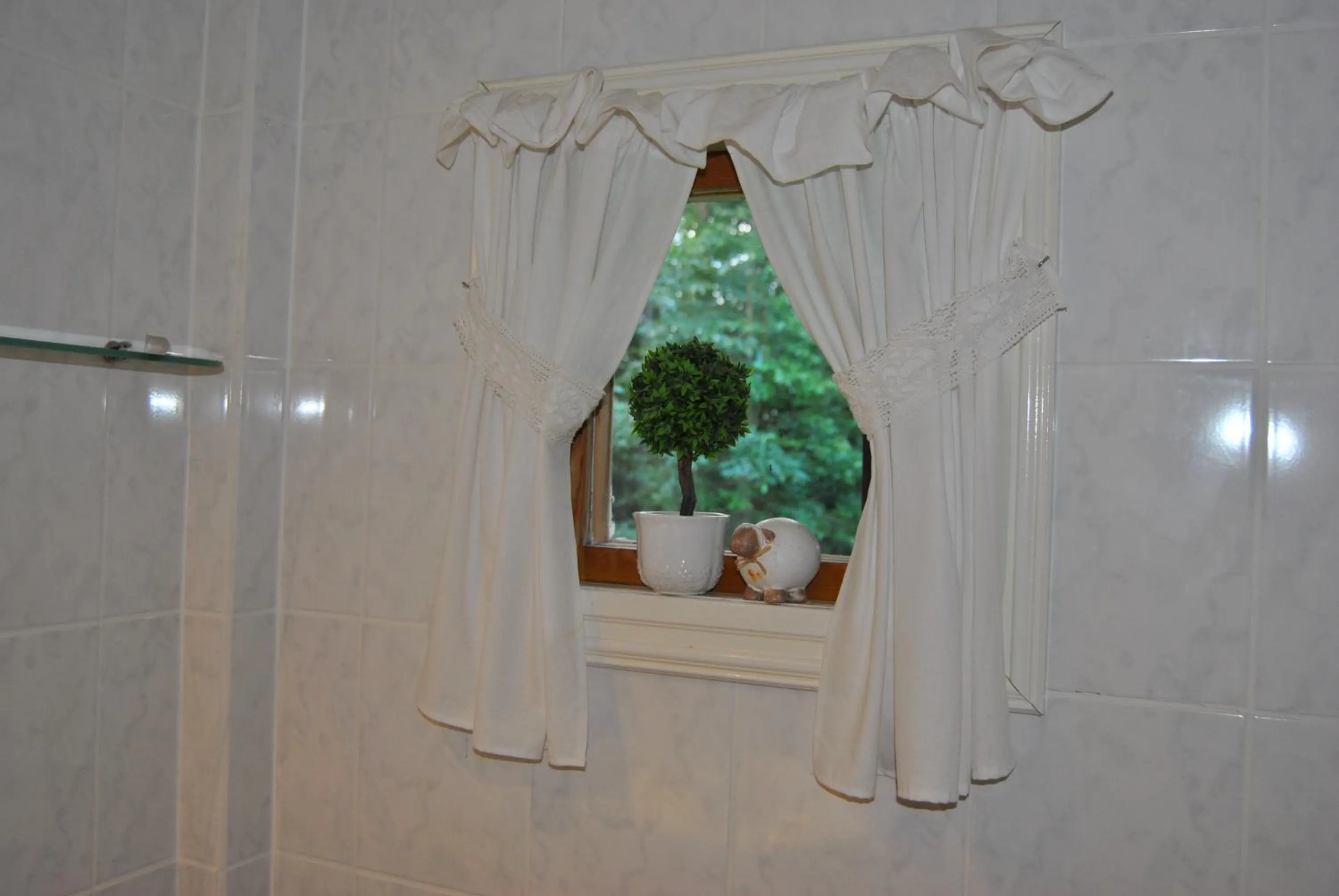 Bathroom in Orsastuguthyrning-Viborg