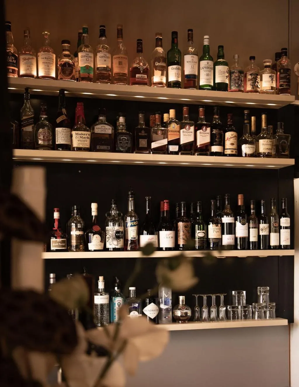 Alcoholic drinks in Maraboon Motor Inn