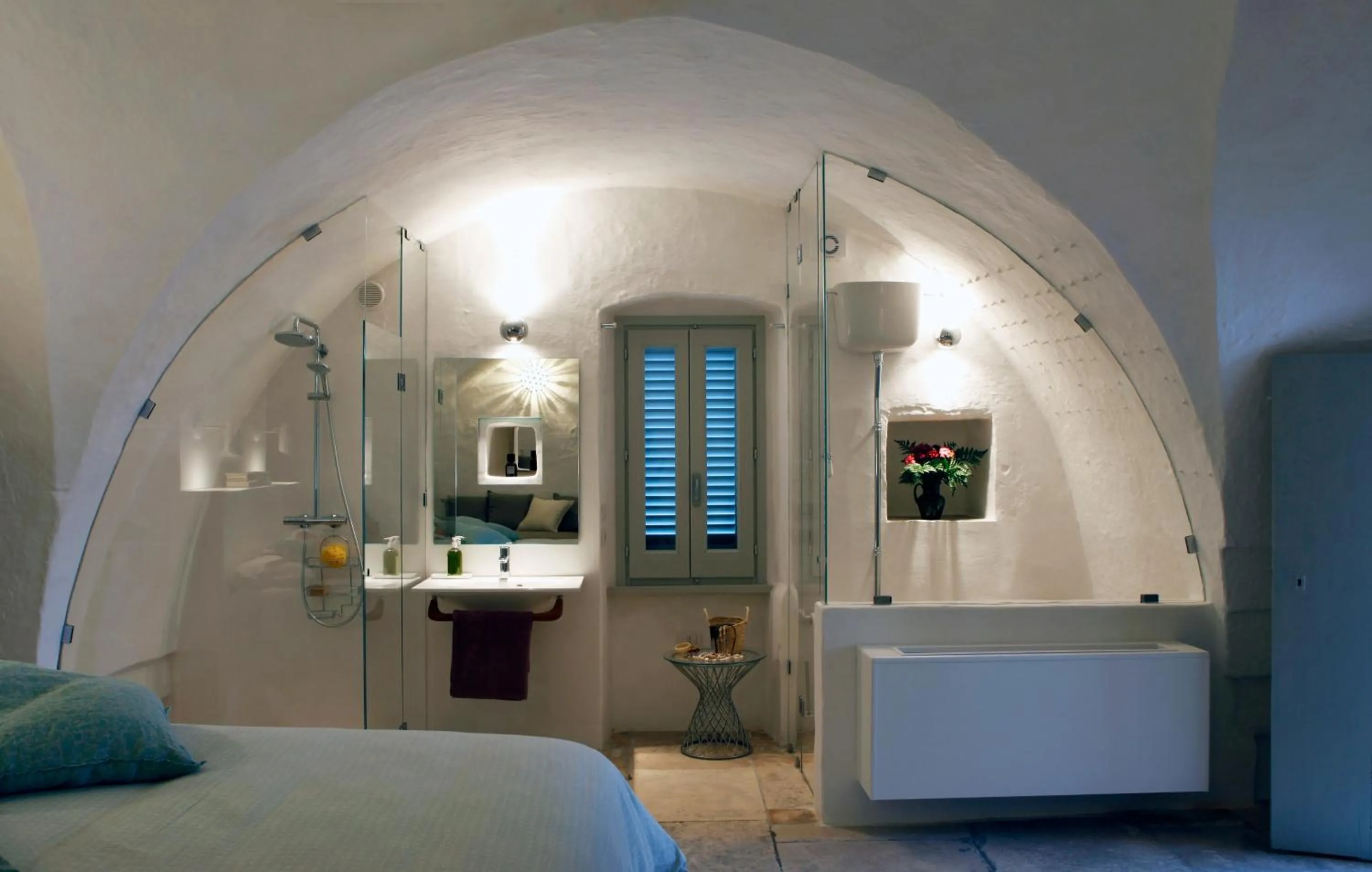 Bathroom, Bed in Palazzina Alchimia