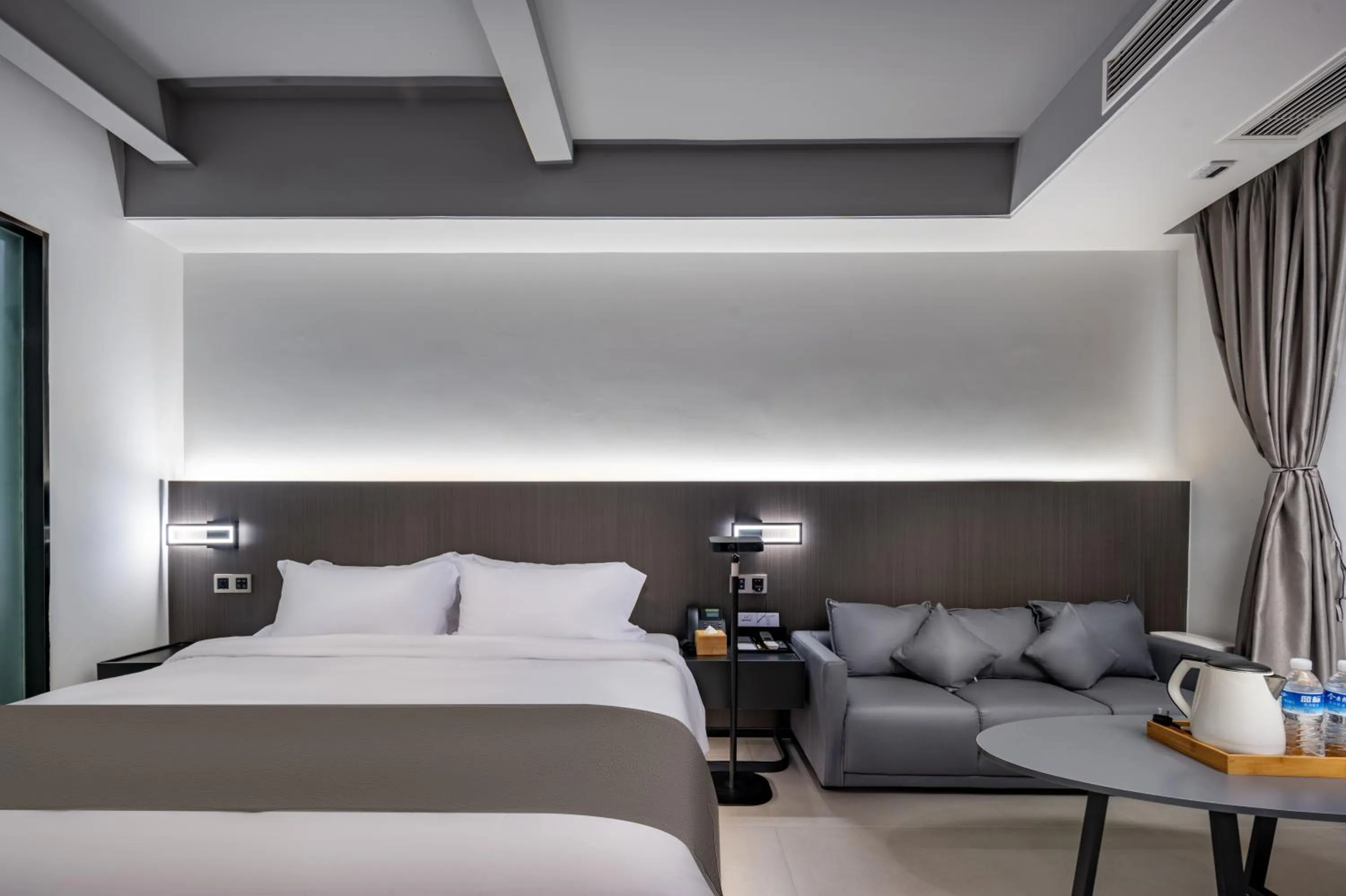 Bed in Trip Voicer Chengdu Wide and Narrow Alley