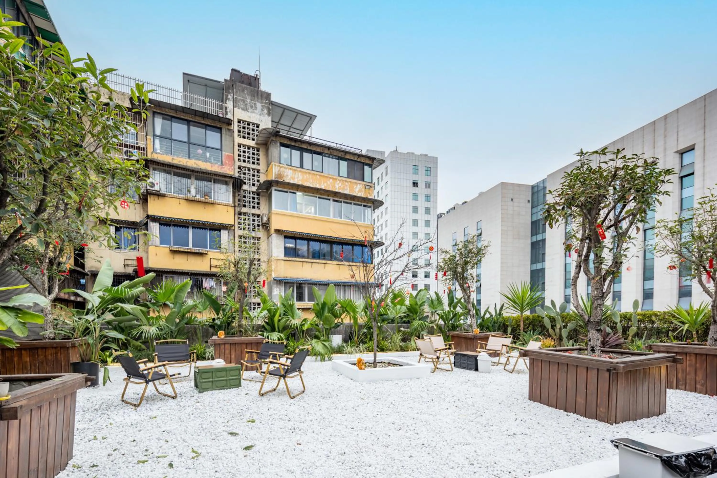 Spring in Trip Voicer Chengdu Wide and Narrow Alley