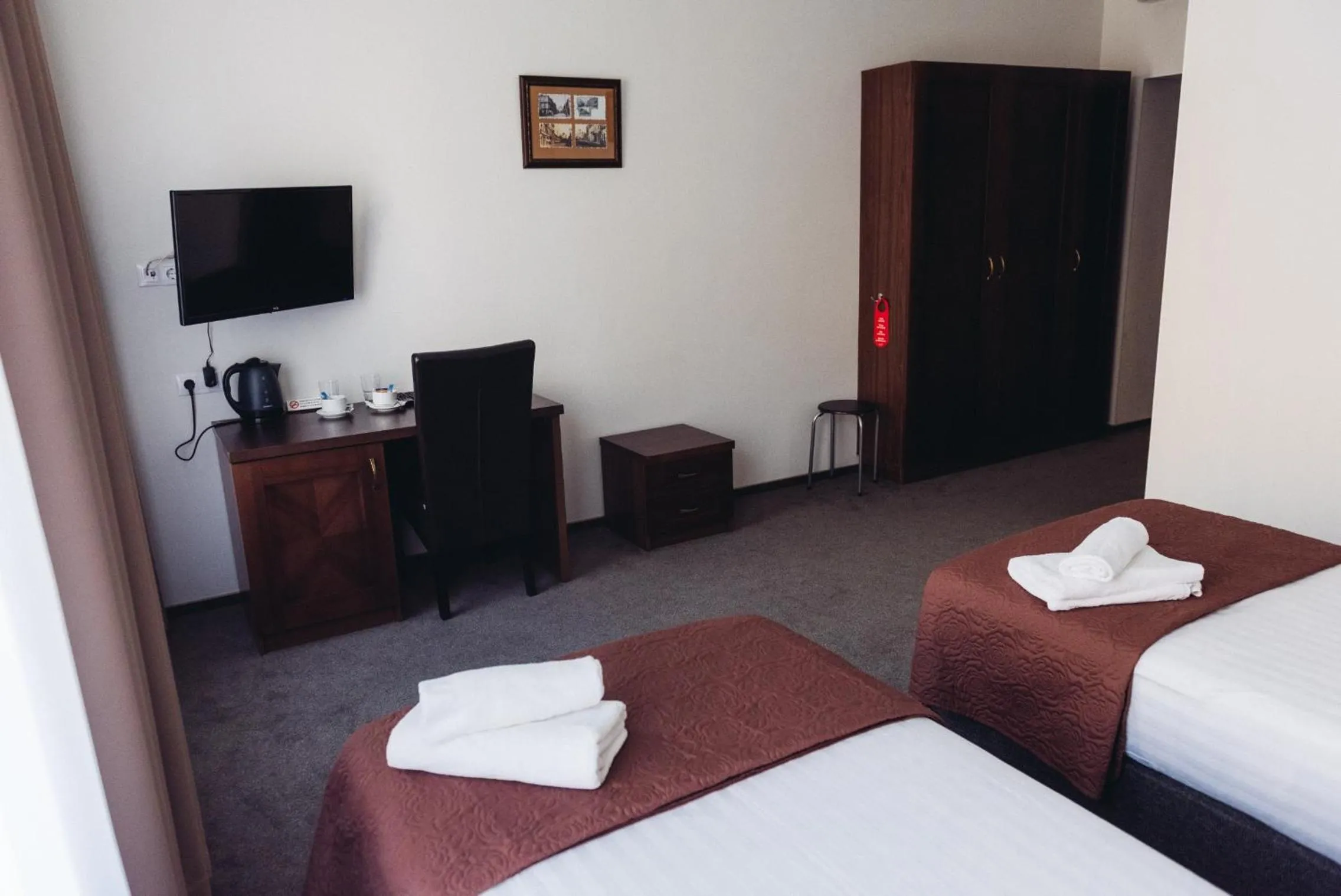 Bedroom, Bed in Biplan City