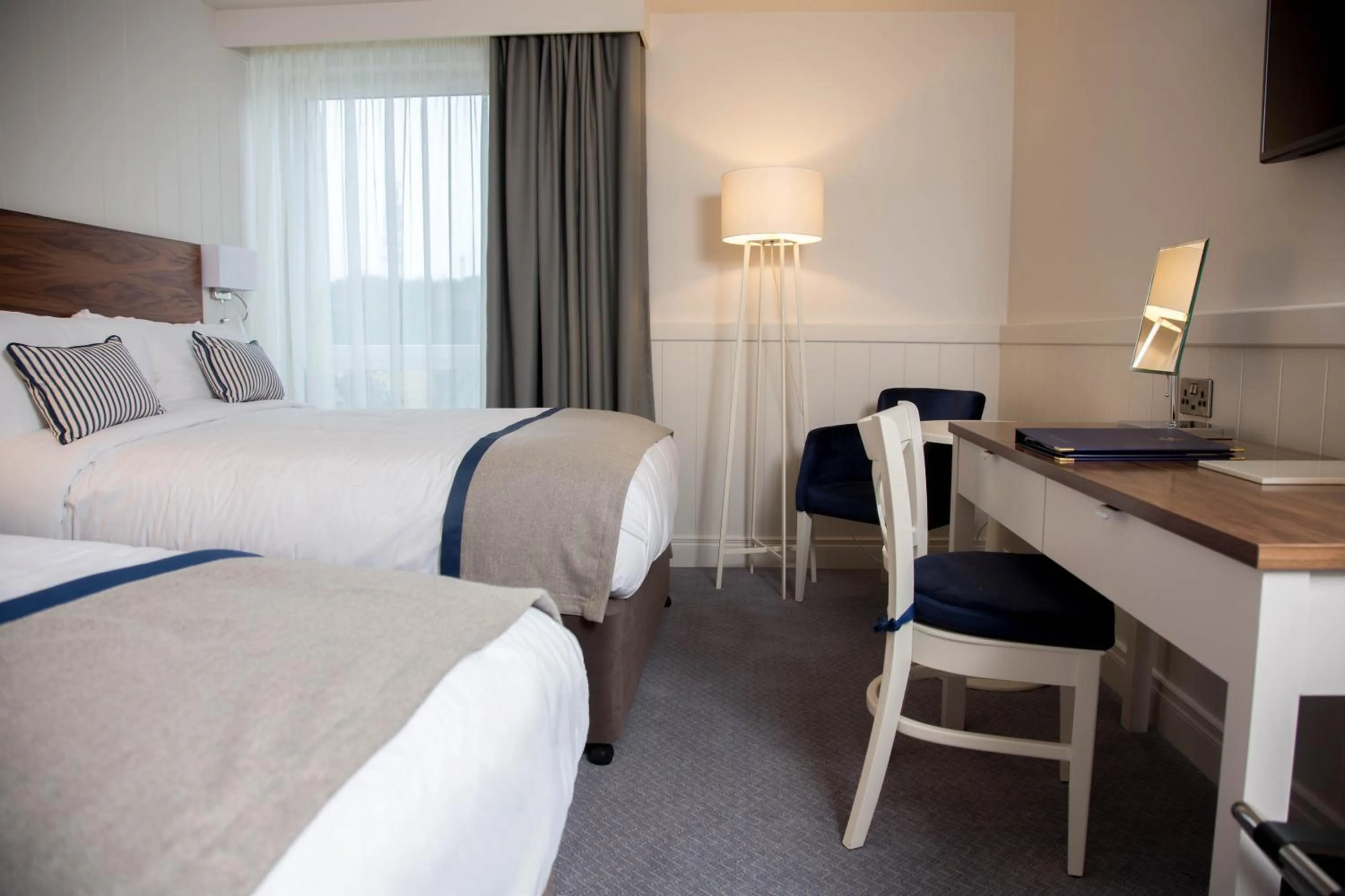 Photo of the whole room, Bed in Waterfront Hotel Dungloe