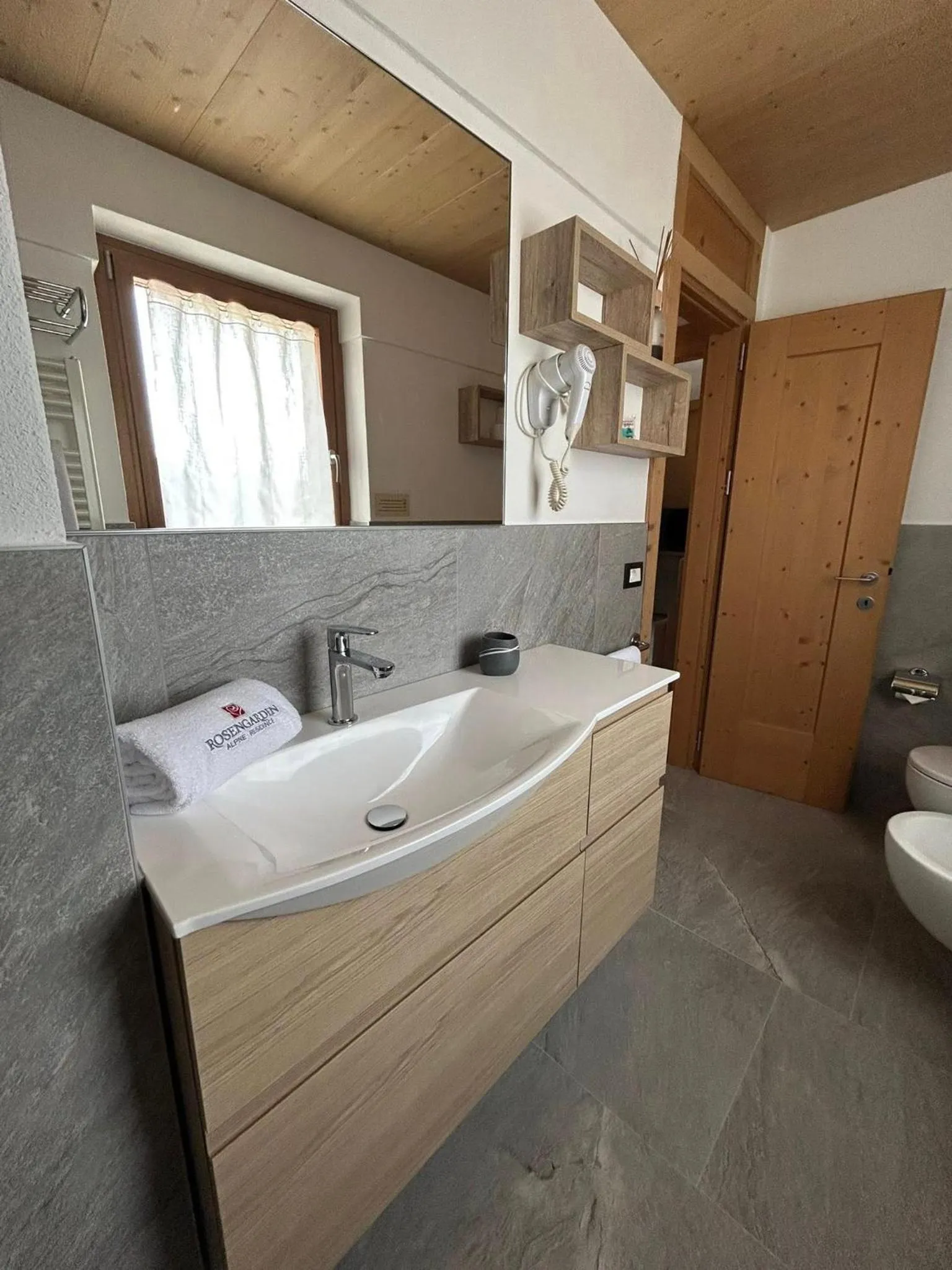 Rosengarden Alpine Residence