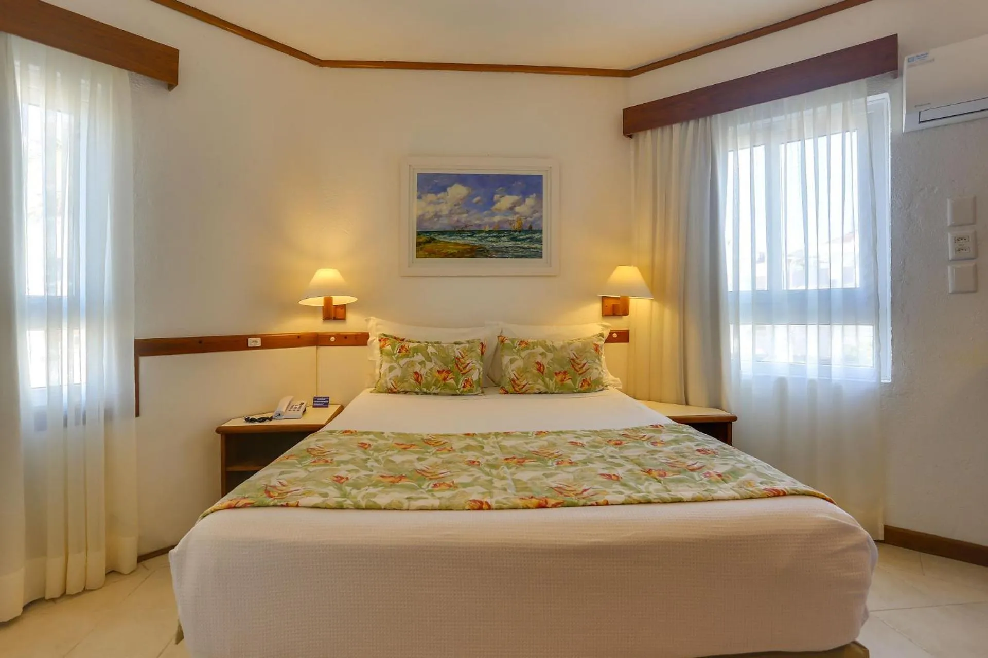 Bedroom, Bed in Costa Norte Ingleses Hotel