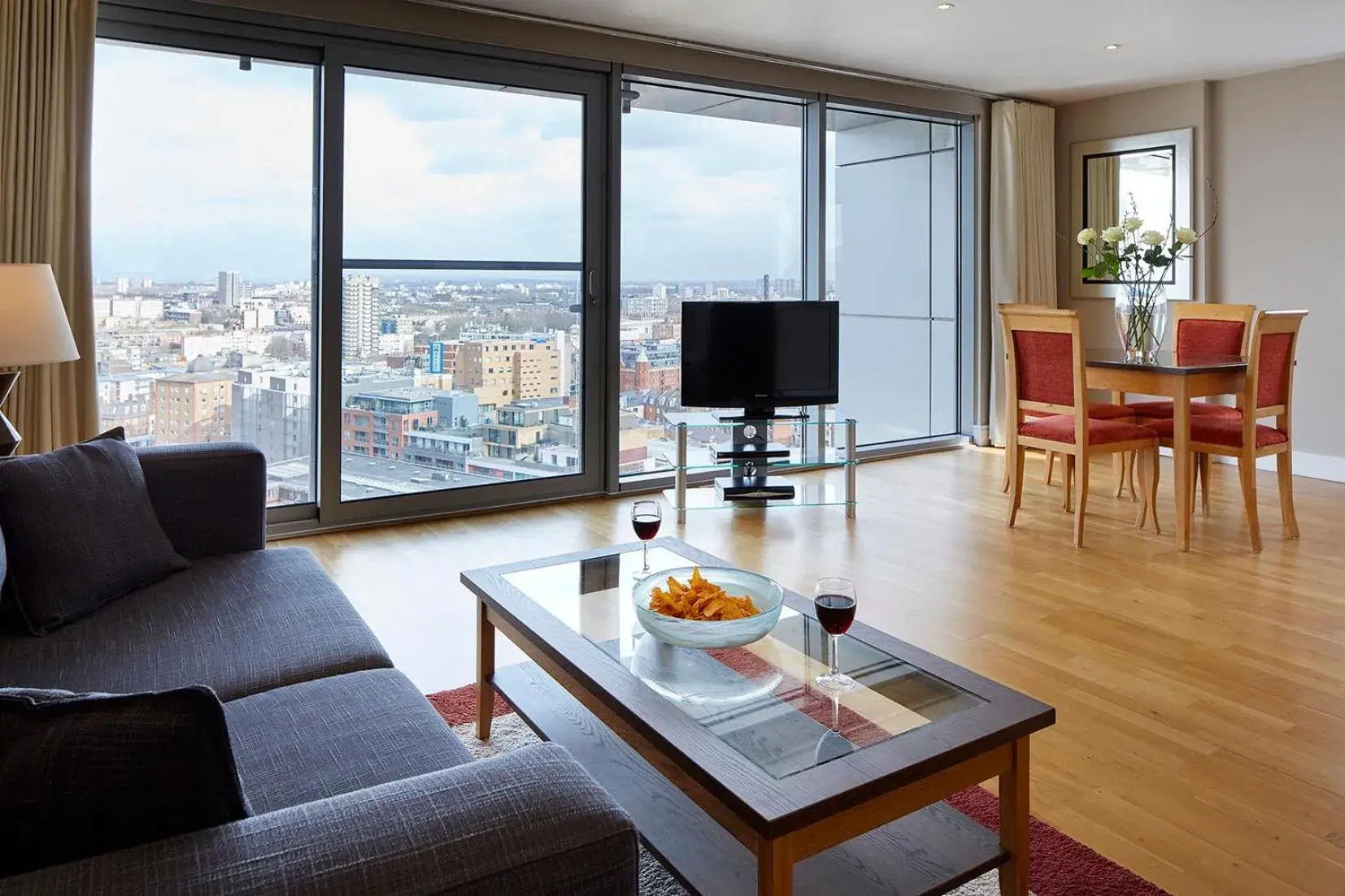 Living room in Marlin Aldgate Tower Bridge Living room in Marlin Aldgate Tower Bridge