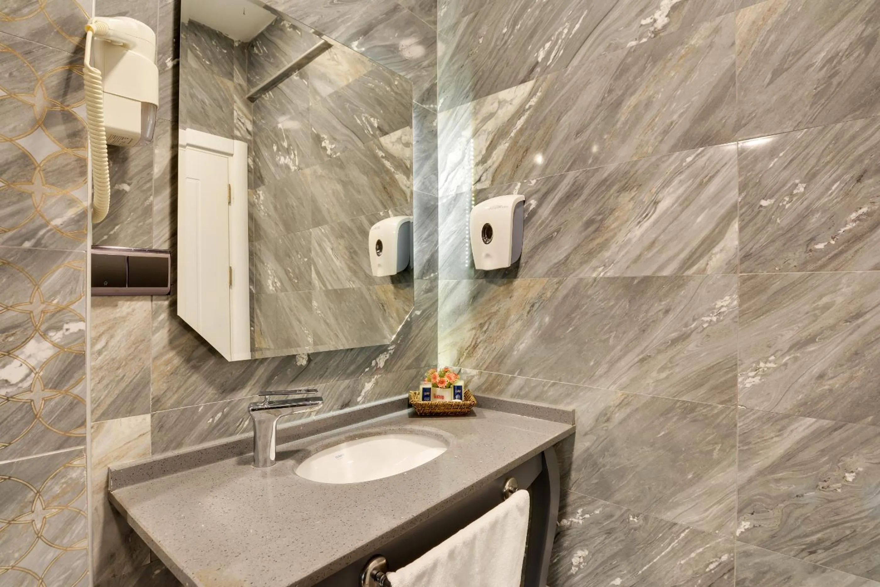 Toilet in Grande Stella Hotel