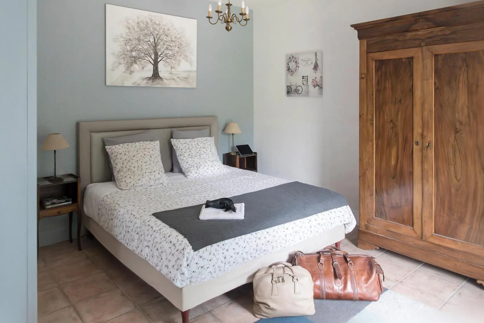 Bed in Les Aulnaies - B&B