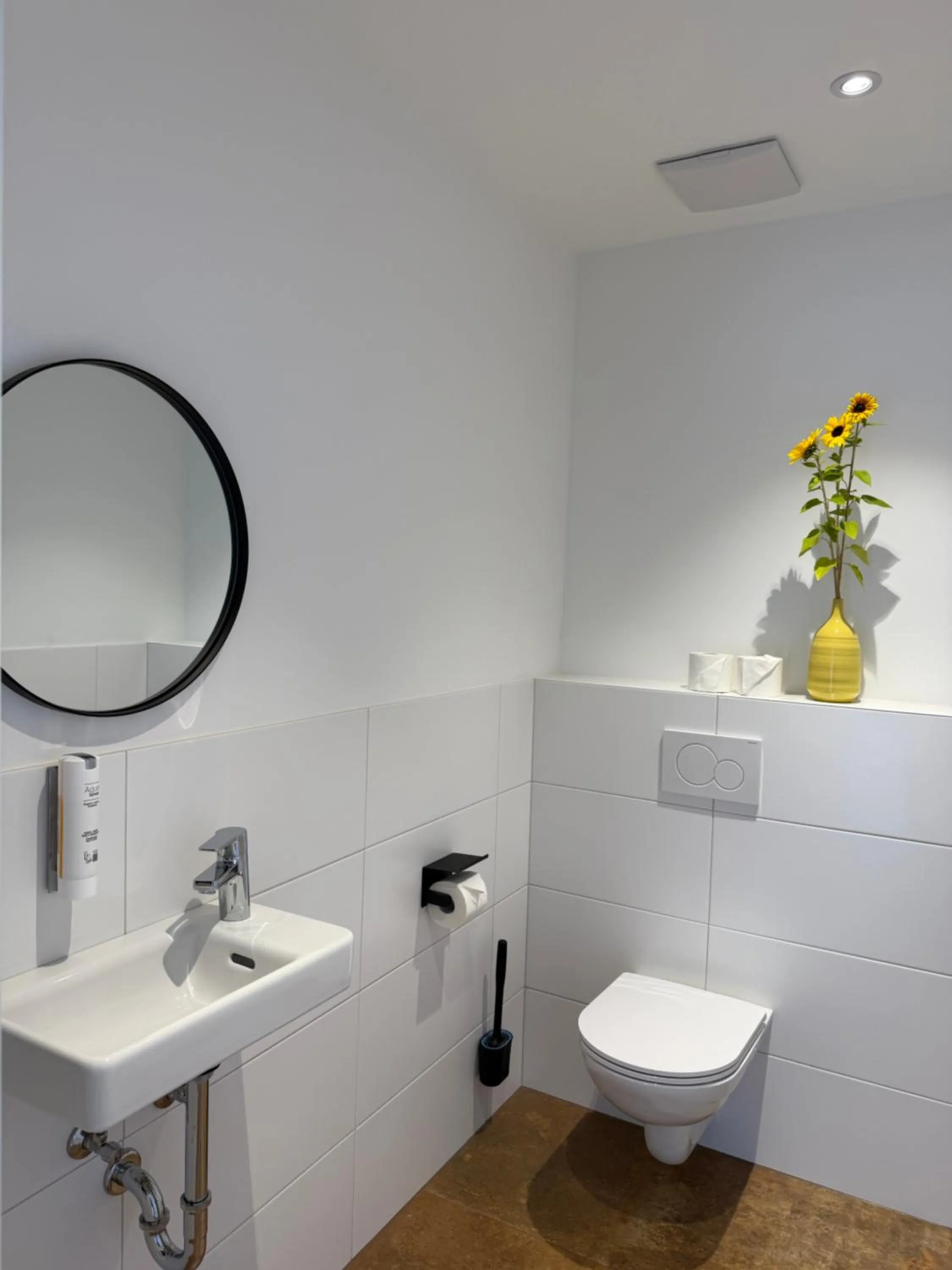 Toilet in Seehotel Lilly