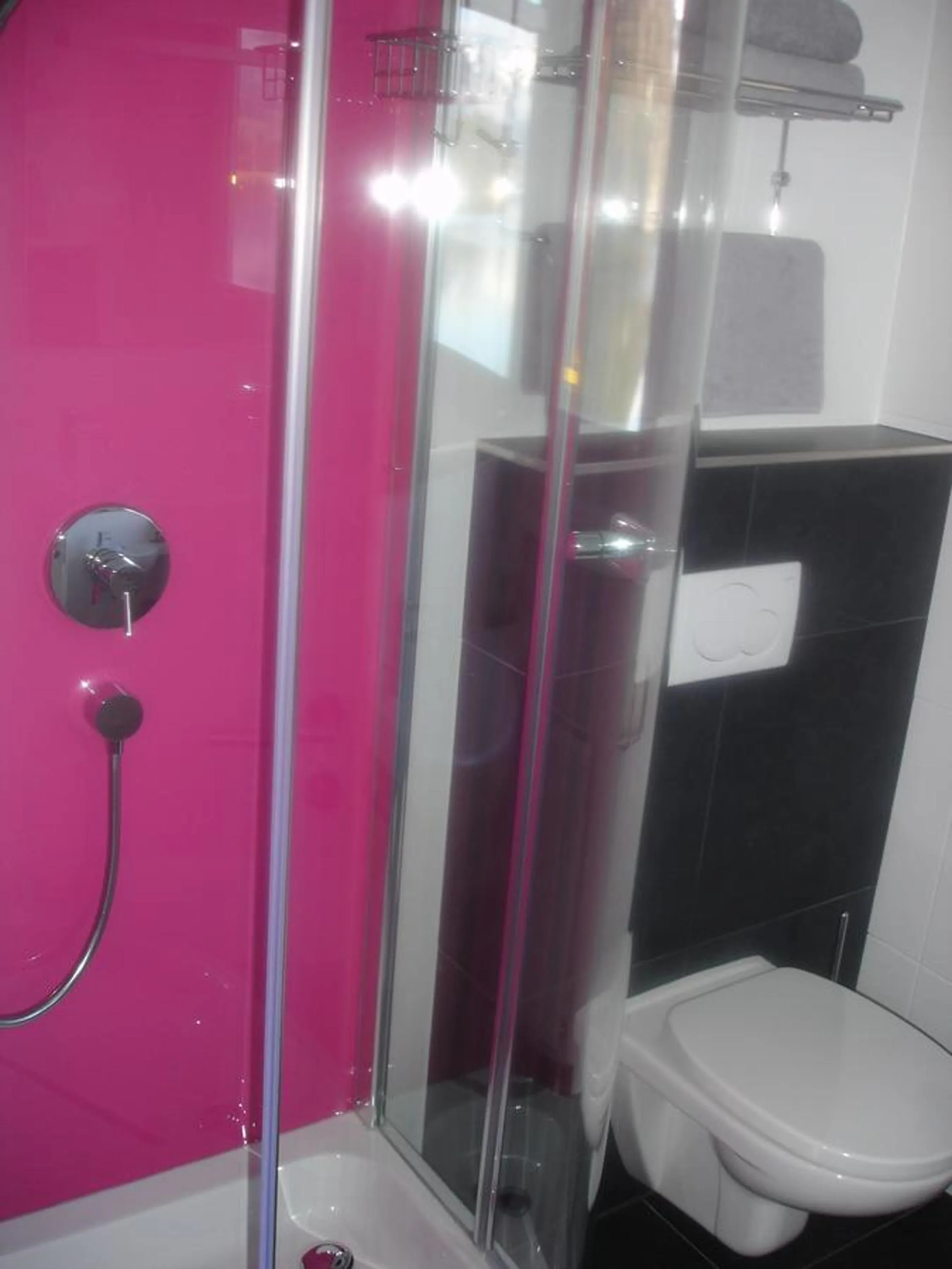 Shower in Seehotel Lilly