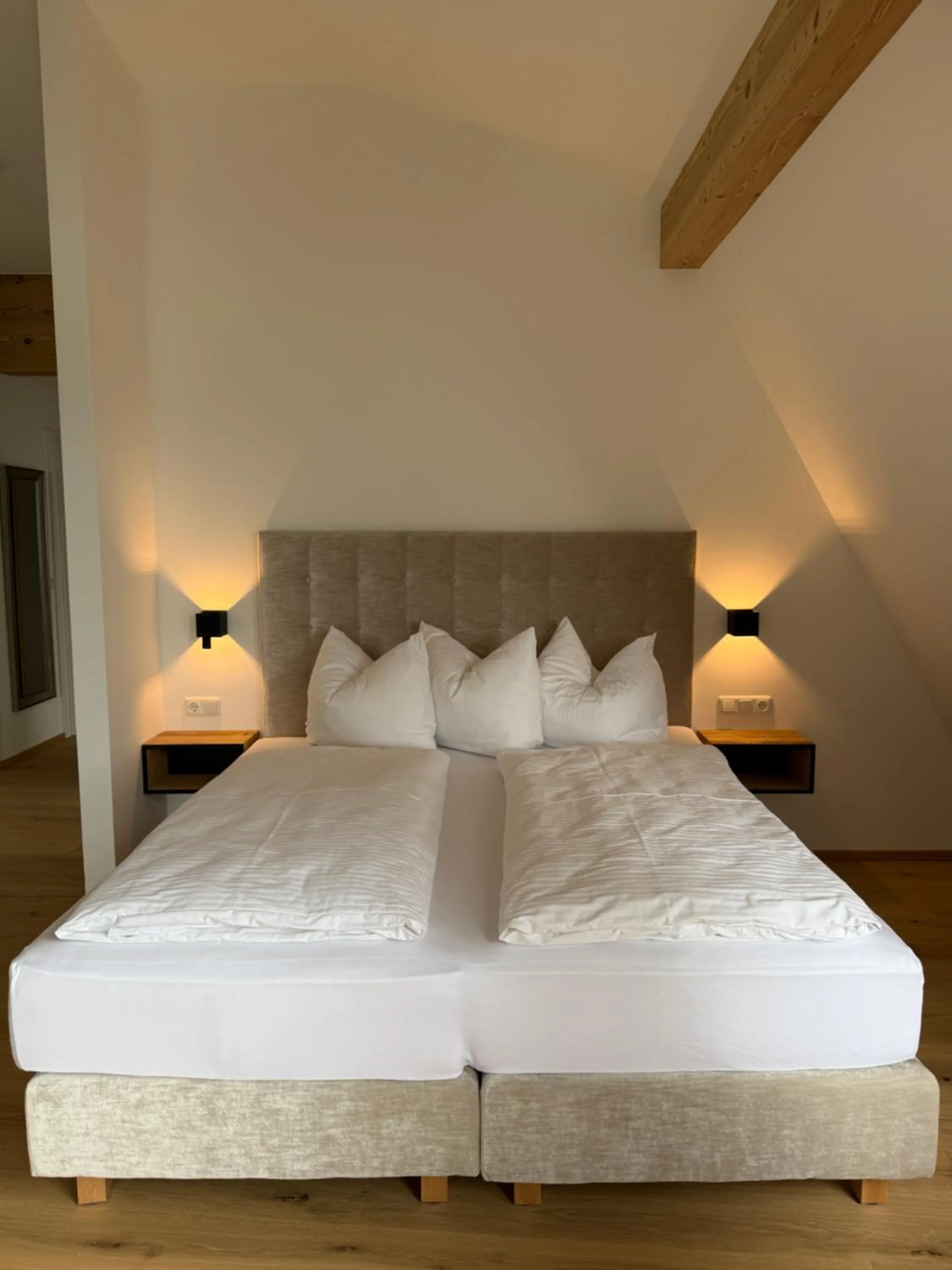 Bedroom, Bed in Seehotel Lilly