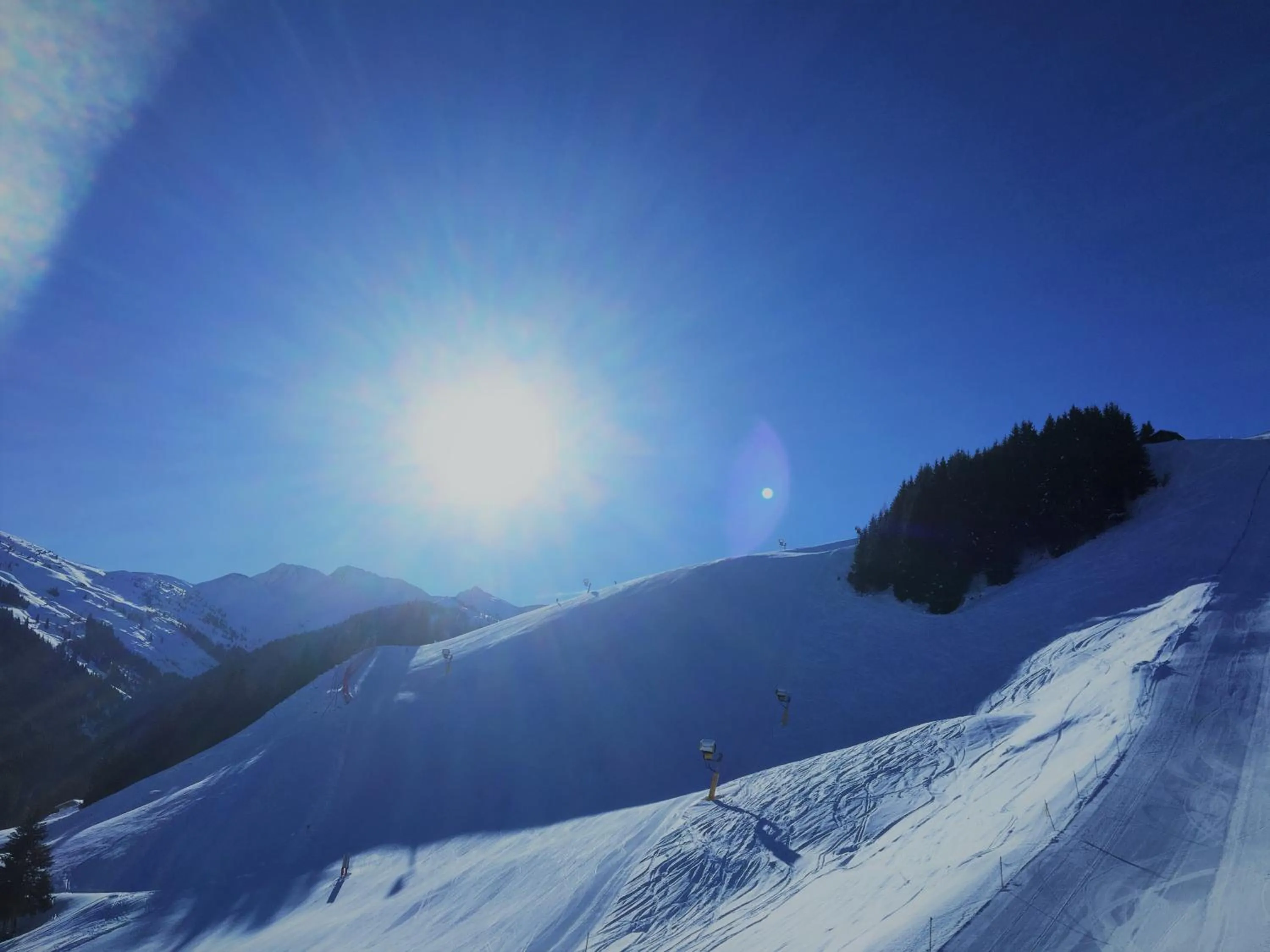 Skiing in Am Zwölferkogel Appartements